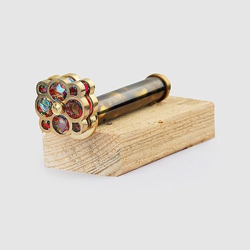 Miniatura 2 de Caleidoscopio de latón hecho a mano, diseño antiguo vintage, lente de espejo 3D, para niños y adultos, patrones fascinantes, infinitas ocasiones de