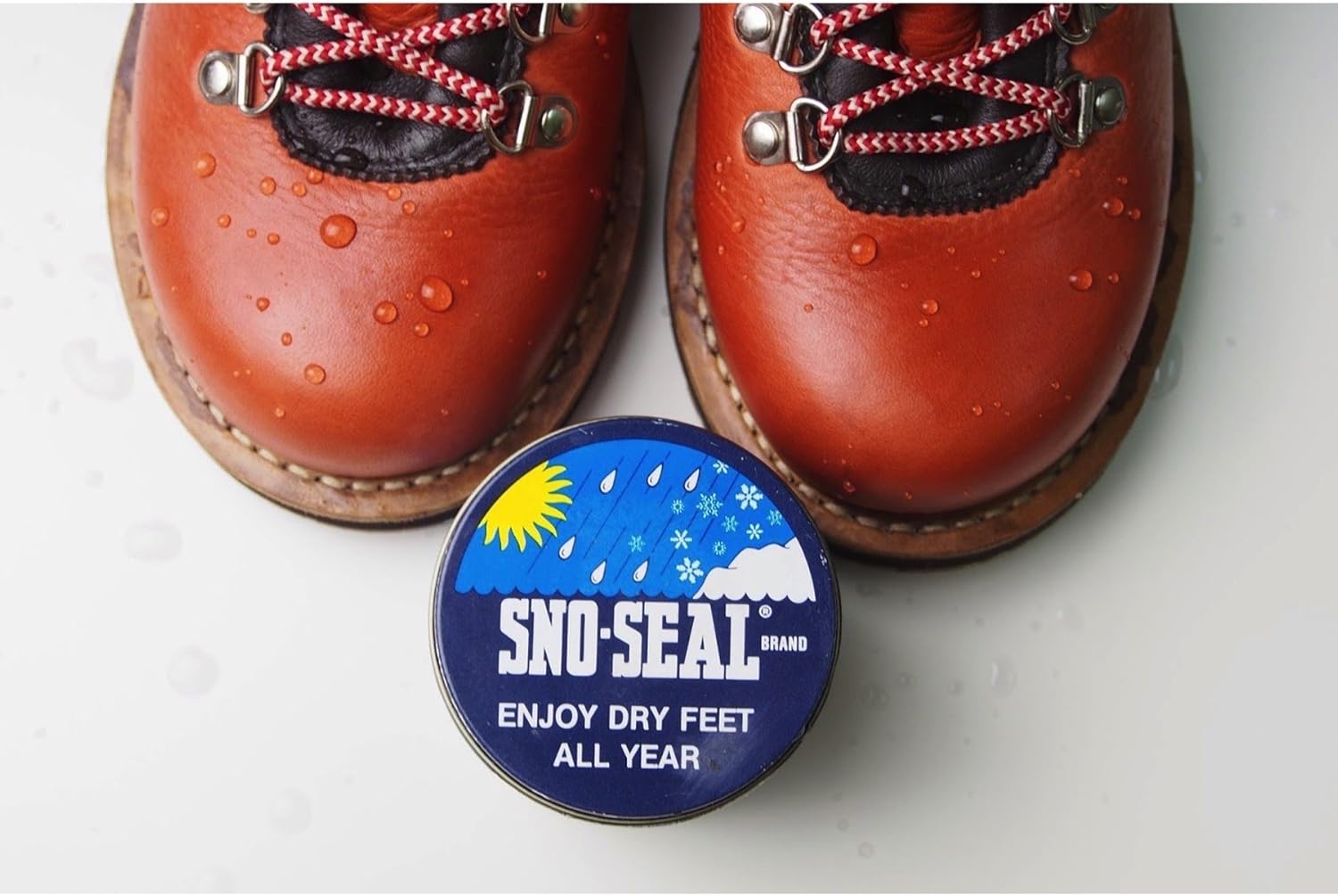 Atsko 1330 8 Oz Sno-Seal All Season Leather Protectant
