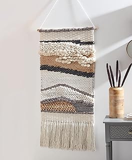 25 Handmade Wool Rug Decor Ideas To Warm Your Space 46 SAFAVIEH Home Collection Sedona Saraj Boho Tribal Ivory/Grey Wool & Jute...