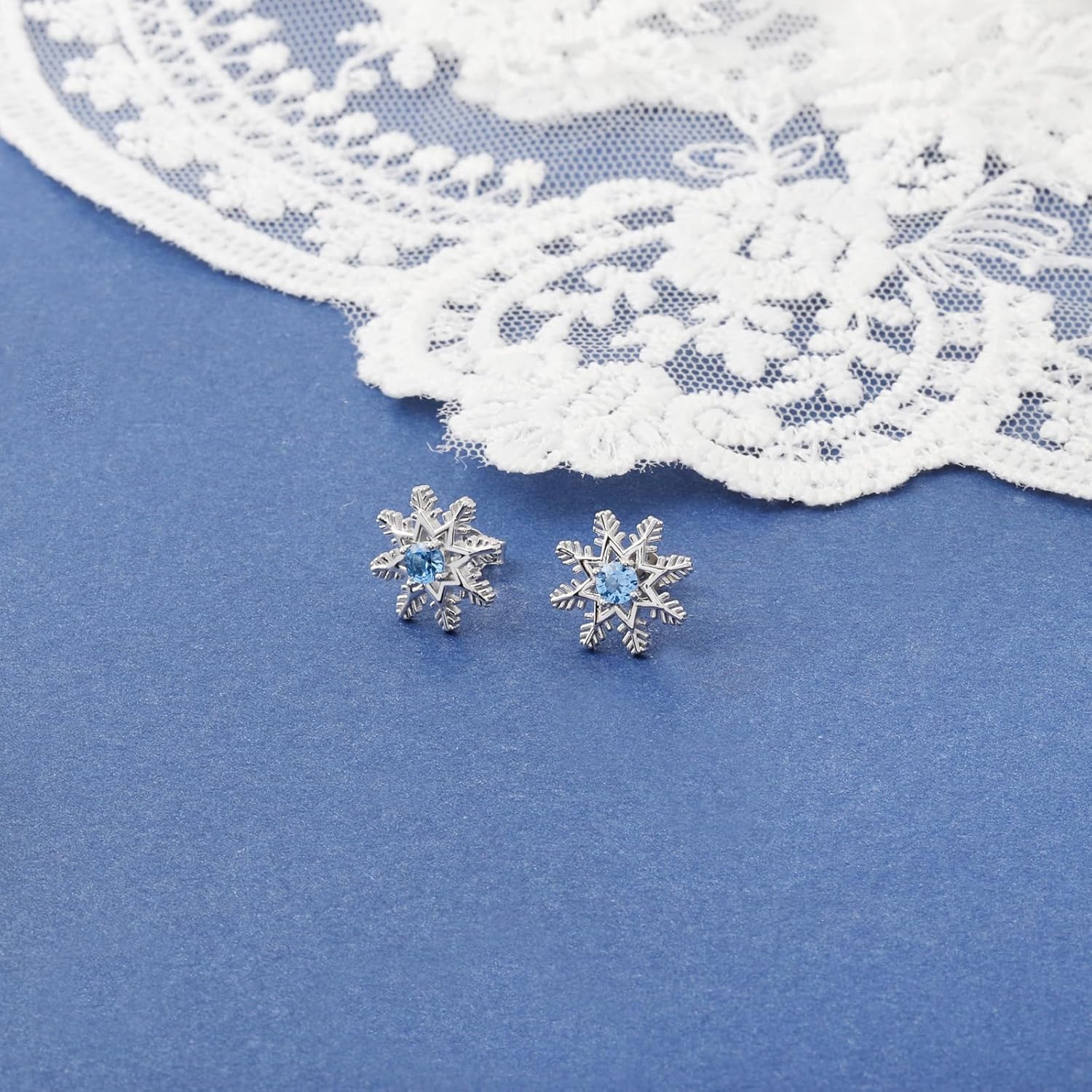Snowflake Earrings Stud for Women 925 Sterling Silver Gemstone Snow Earring Blue White Snowflake Jewelry Christmas Snowflake Stud Gift Hypoallergenic