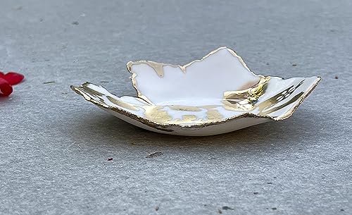 Miniatura 3 de Ceramic White and Gold Dog Ring Dish, Handmade Decorative Jewelry Dishes, Animal Lover Gift for Mom, Daughter, Sister, Wife, Girlfriend, Best