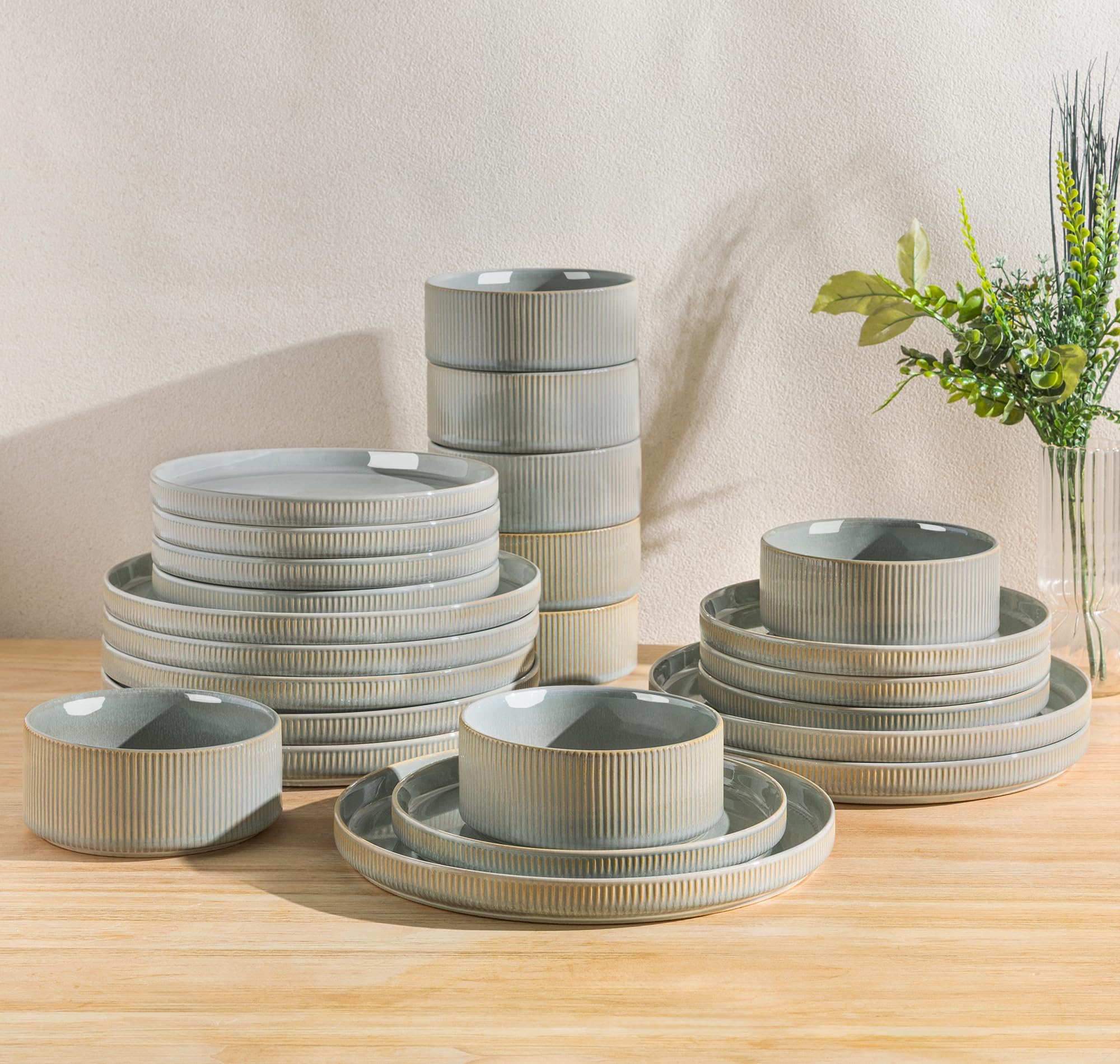 TheTerra Ceramic Dinnerware Sets for 8, 24 Pieces Porcelain Lightweight Plates and Bowls Sets, Scratch Resistant Dish Set, Oven & Microwave & Dishwasher Safe, Desert Sage