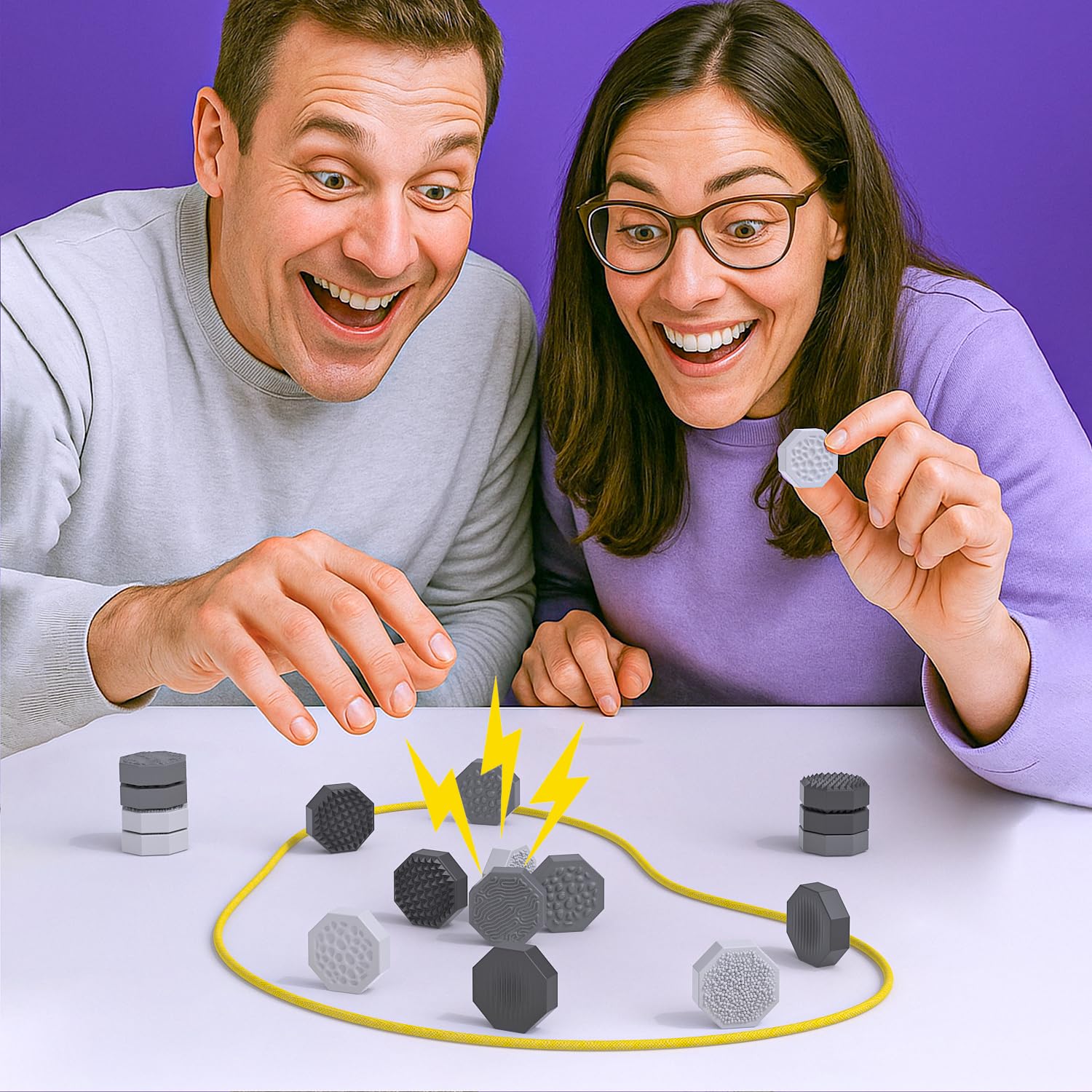 Magnetic Chess Game, Strategy Table Top Silicone Magnet Game With String - Image 3
