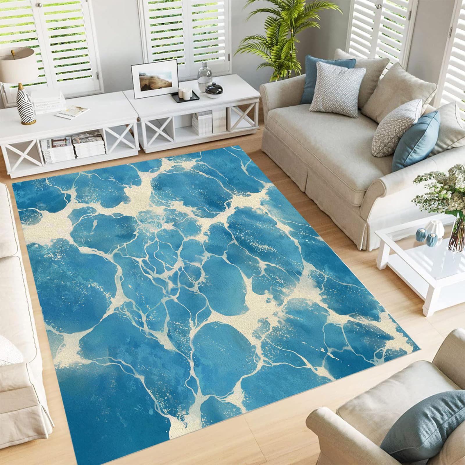 Moquette salon bleu foncé océan pour créer une chambre cosy
