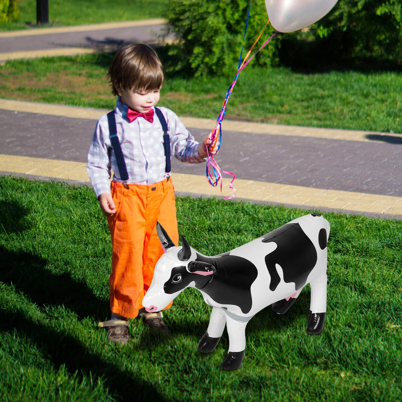 Mucca Gonfiabile Grande 90 Cm Bianca per Feste a Tema Animali da Fattoria, Giocattolo Gonfiabile Sicuro per Adolescenti, Decorazioni Gonfiabili da Giardino per Esterni