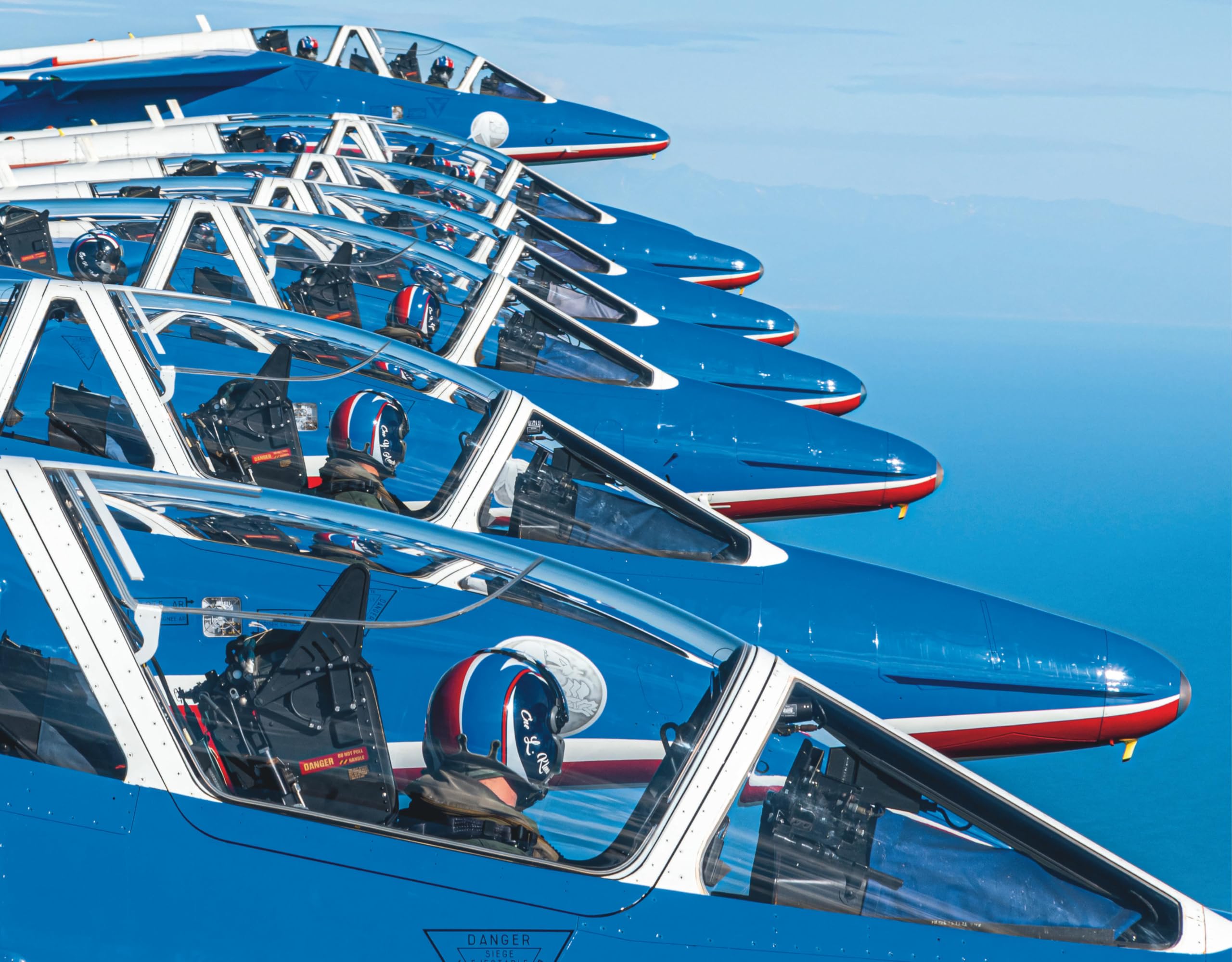 La Patrouille de France - 70 ans d'excellence