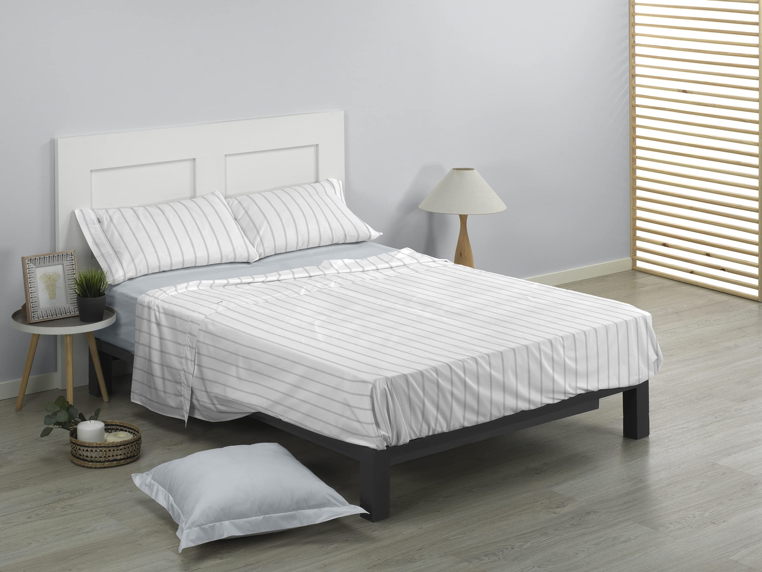 Juego de sábanas de algodón Rita color perla. Cama de 135/140 cm. 3 piezas