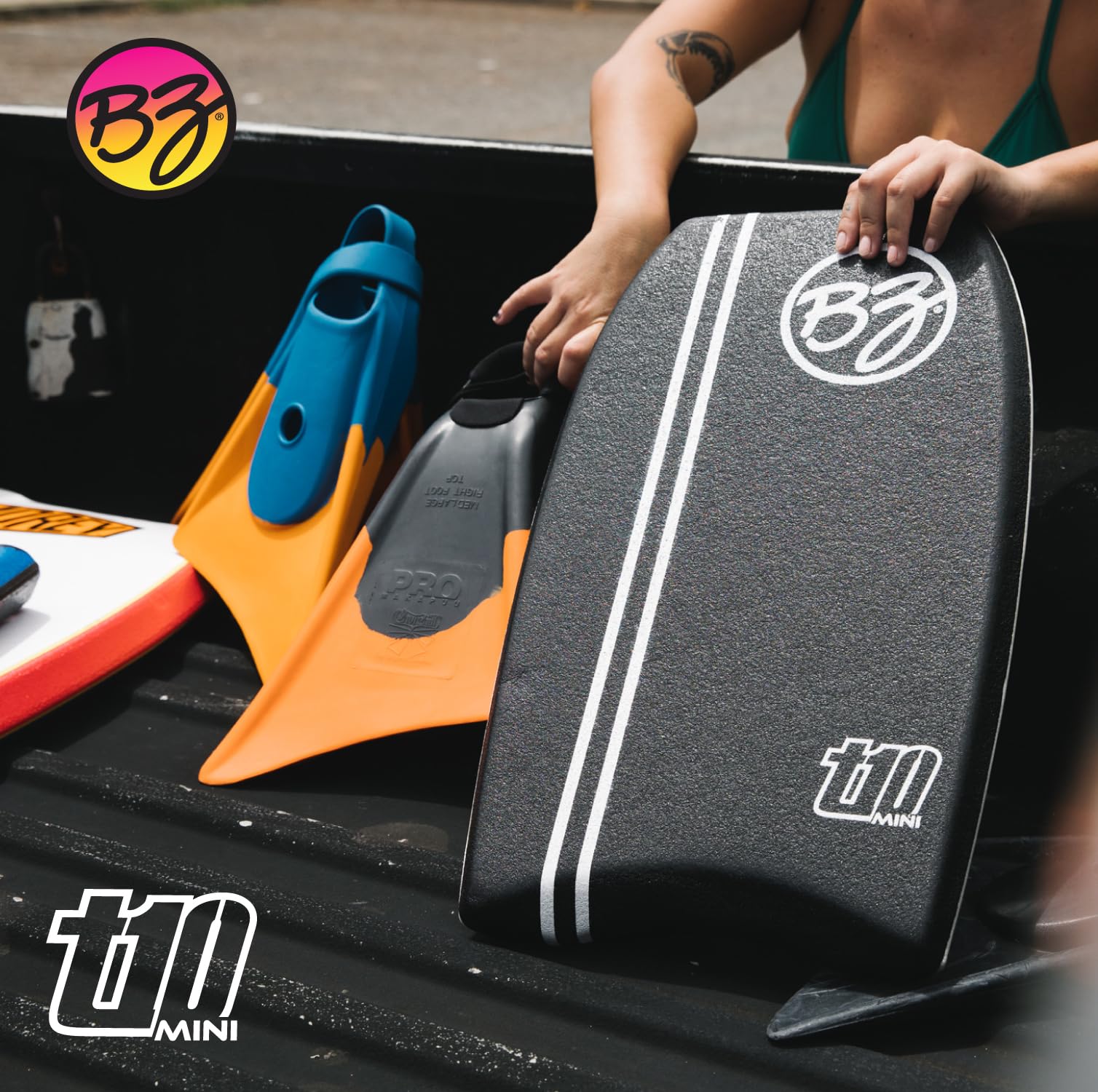 Amazon.com : BZ BodyBoards - T-10 Mini - 21” Bodyboard - Kick