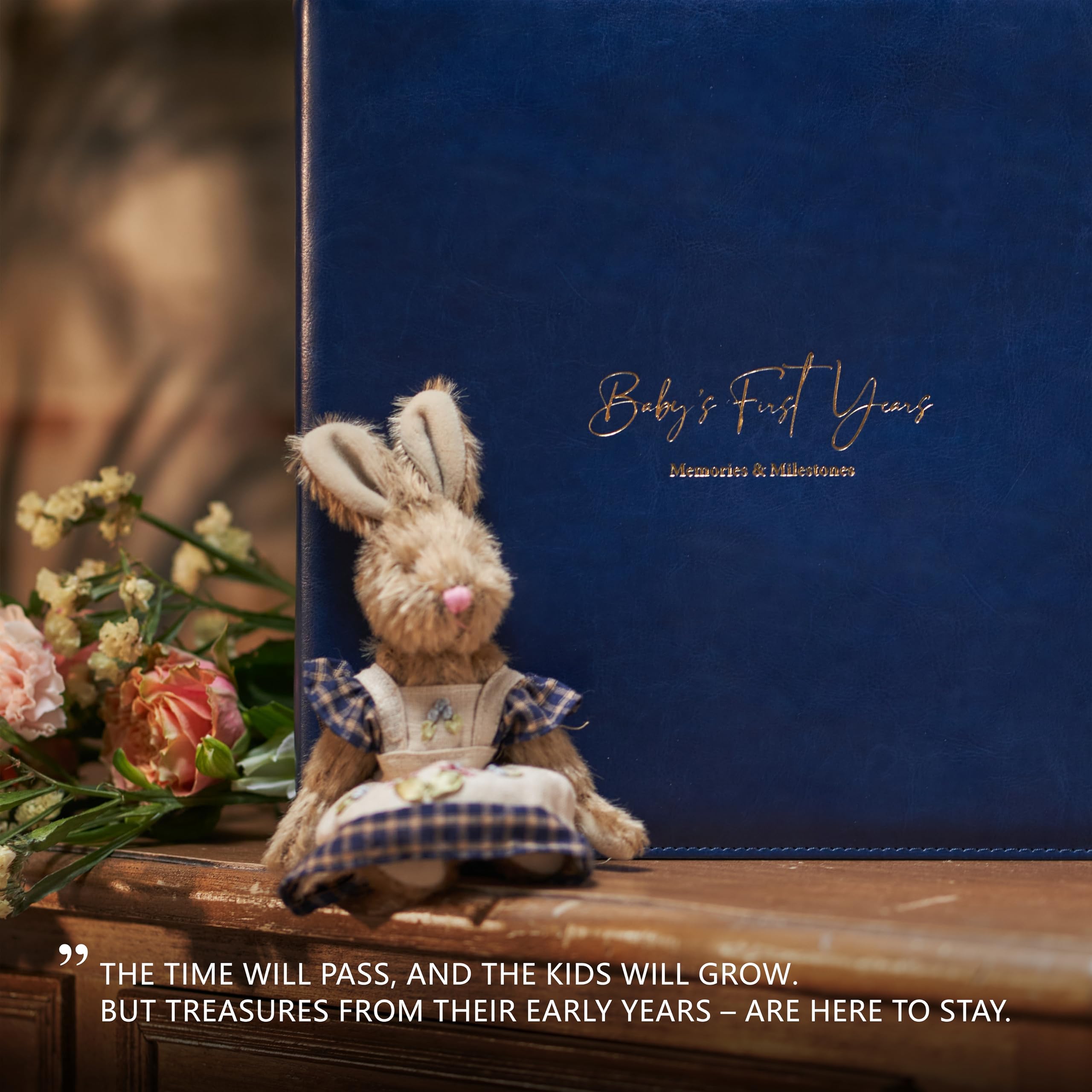 Album di album per bambini rilegato in pelle con impronte di bambini, adesivi per pietre miliari | classico libro di memoria per neonati e ragazze, bellissimo set regalo