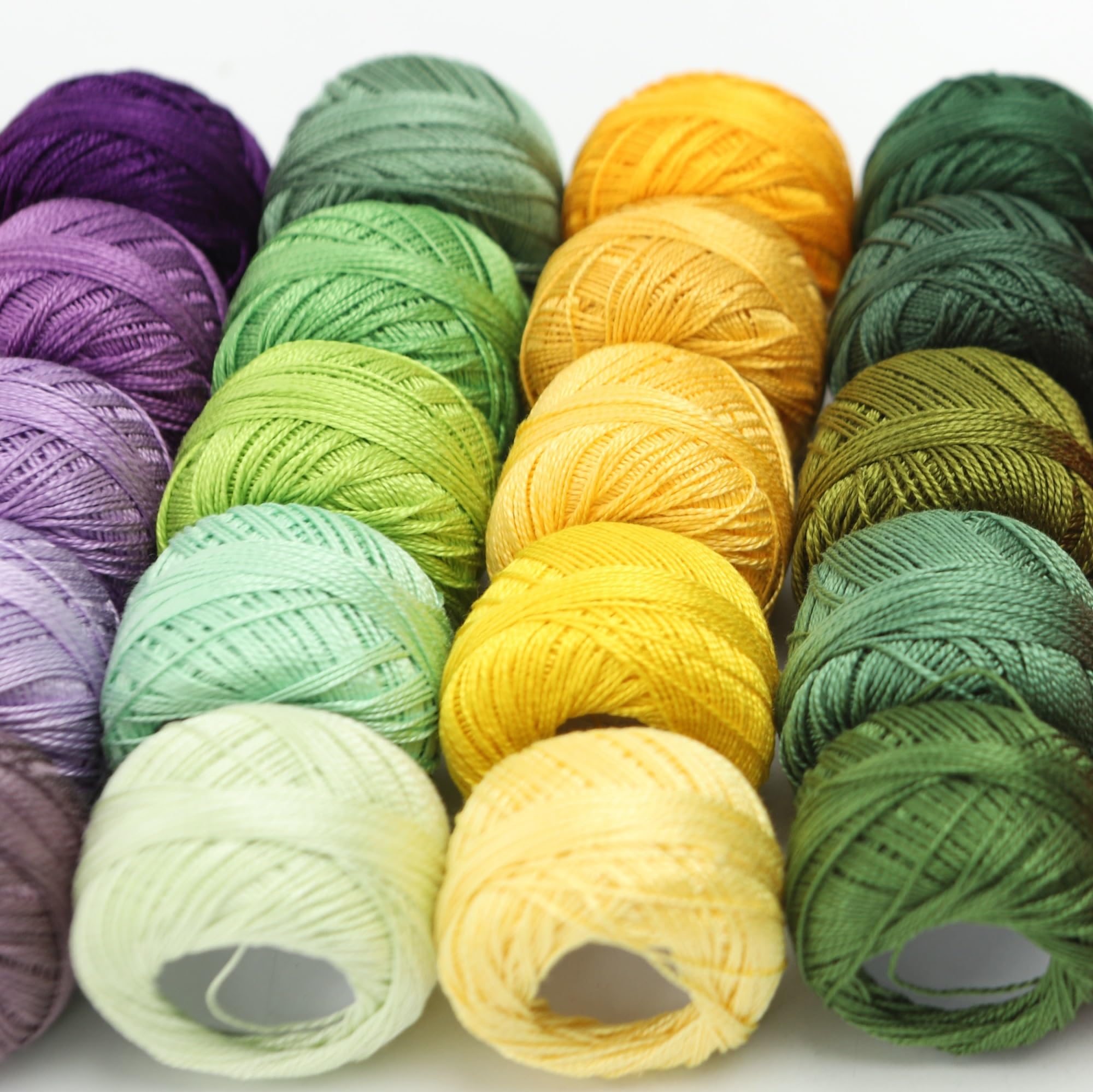 Filo Da Ricamo Set di 54 colori, misura 8, filo perle cotone for ricamo all'uncinetto, smock, applique, lungo 43 metri