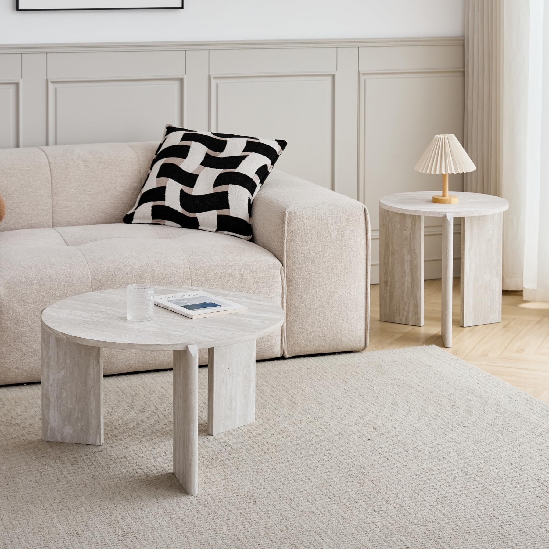 Juego de 2 Mesas de Centro, Mesas de Salón en Imitación de Travertino Blanco, Diseño de Tres Patas, Mesa Auxiliar Moderna de Estilo Minimalista, Adecuada para Salón y Dormitorio