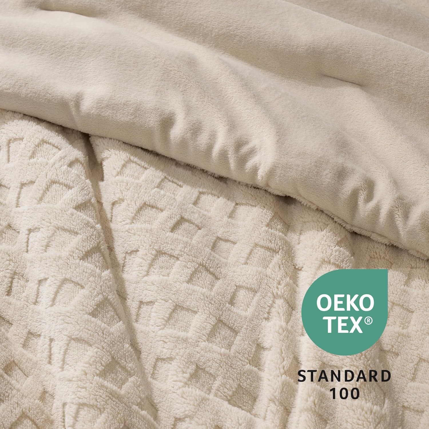 Amélie Home Waffle Comforter Queen Set, Khaki Fluffy Fleece Bedding Set, Super Soft Fluffy Plush Bedding Set for Winter, 3 Pieces, 1 Fuzzy Comforter and 2 Pillowcases - Image 6