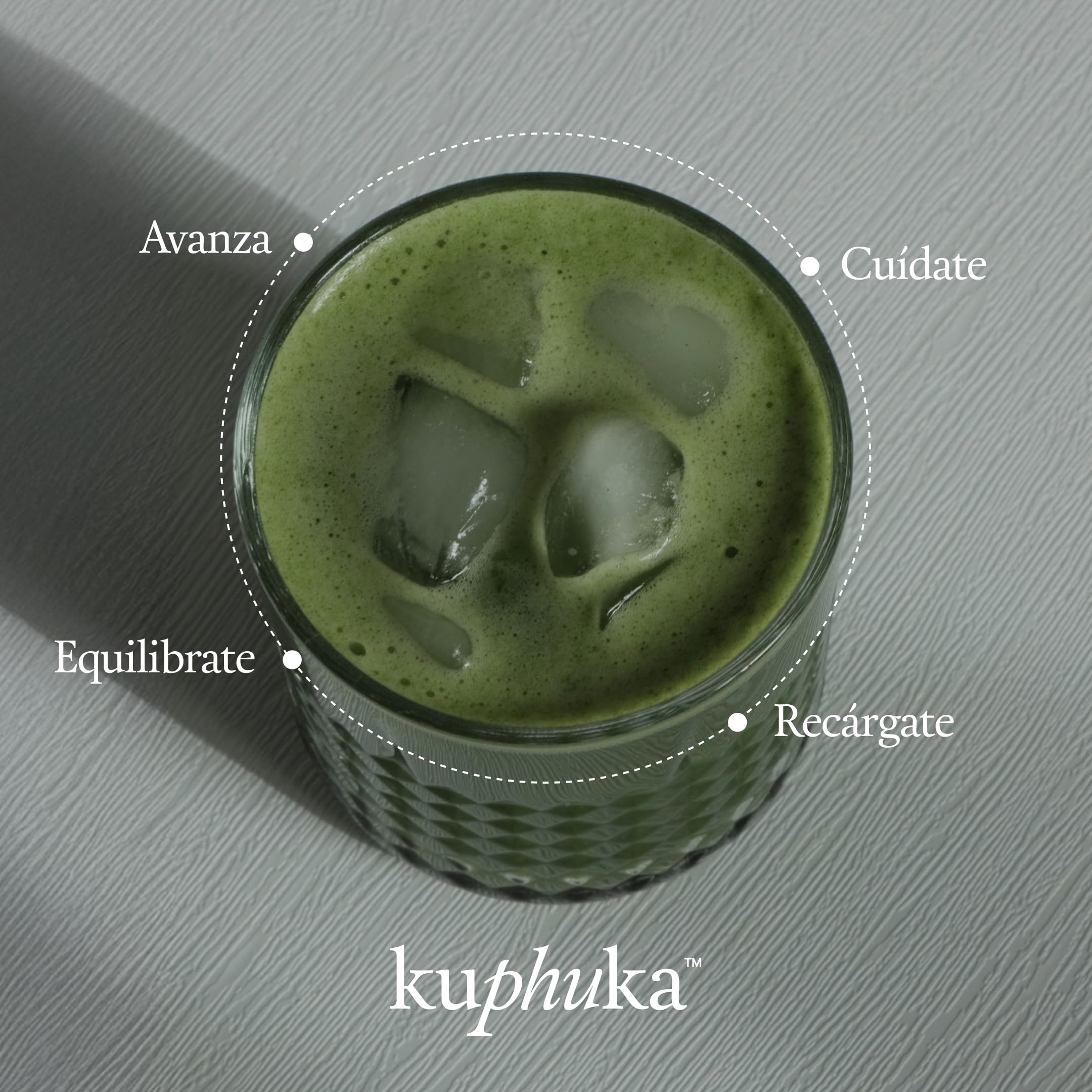 Super Foods en Polvo | NUEVA FÓRMULA 2025 | +70 Greens, Vitaminas, Minerales, Probióticos y Antioxidantes – 100% Natural, Vegano, Gluten Free (Piña/Coco)(411 g (30 dosis))