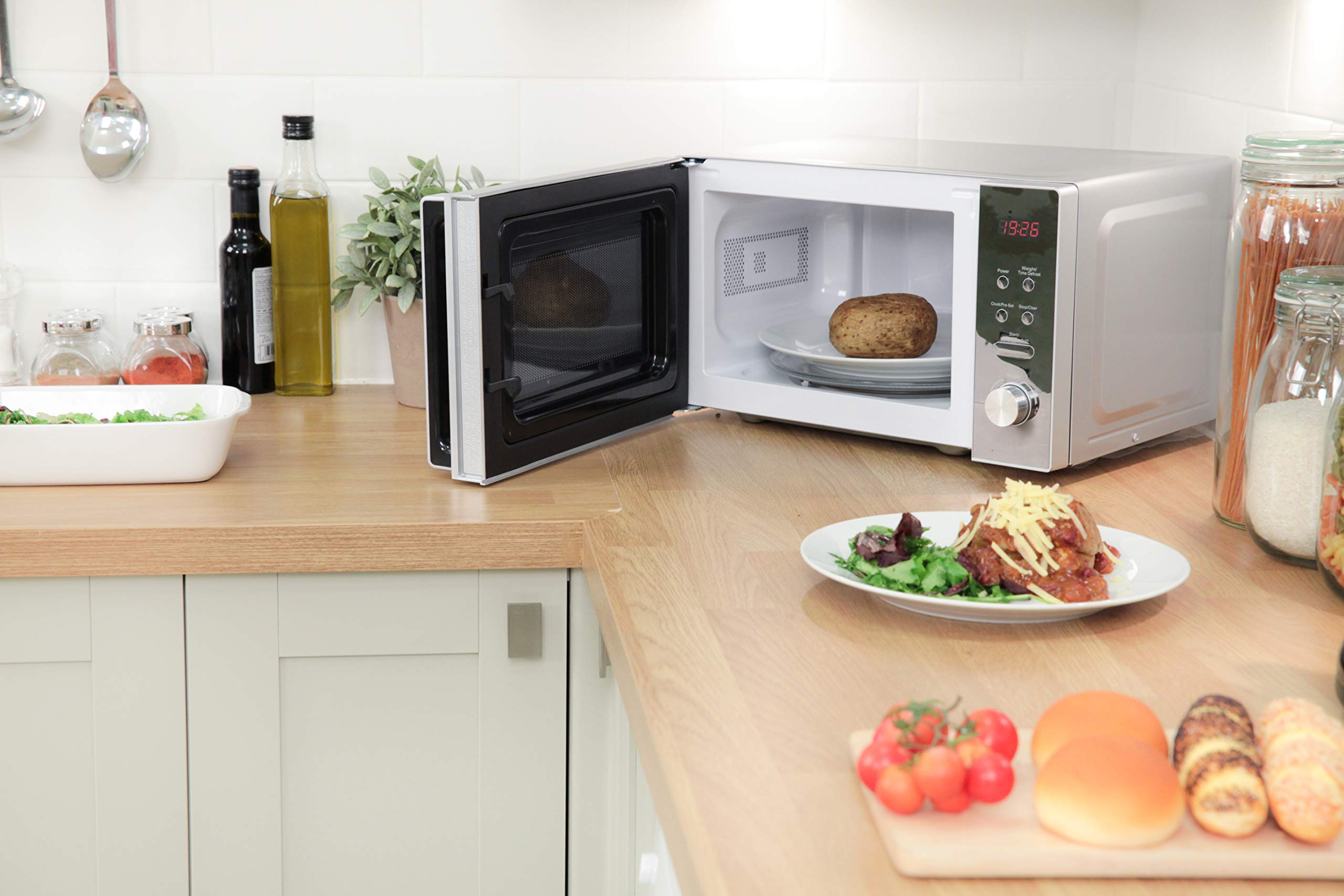 Russell Hobbs RHM2076S Freistehende kompakte Mikrowelle, 800 W, 20 L, Silberfarben