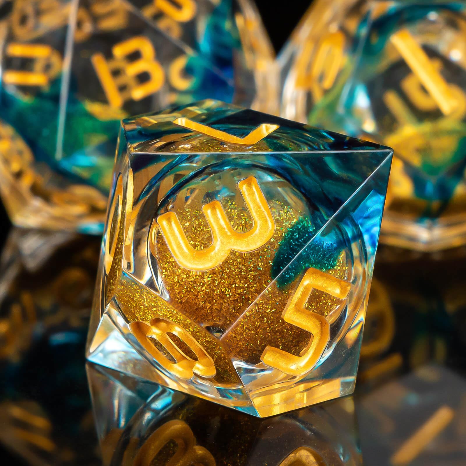 KERWELLSI Liquid Core Resin DND Dice Set D&D with Gifts Box, Sharp Edged Dungeons and Dragons Polyhedral & RPG Dice - Image 4