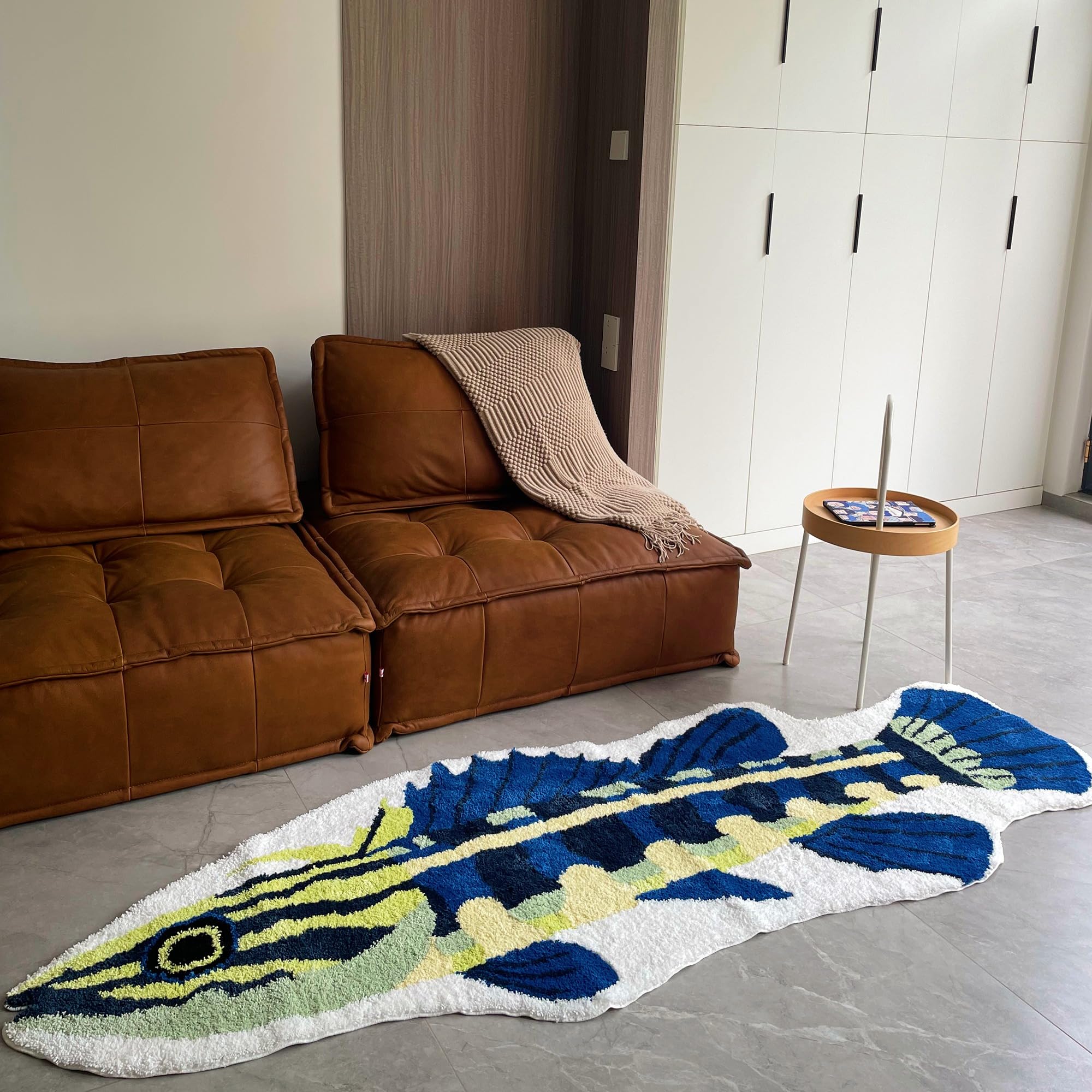 Area Rugs with Tropical Fish Design Runner Rug, Soft Shag Bedroom Area Rugs Non Slip Cozy Plush Floor Mat Small Carpet for Kids Playing Room Dorm Room Class Room Machine Washable 2.6x7.5ft