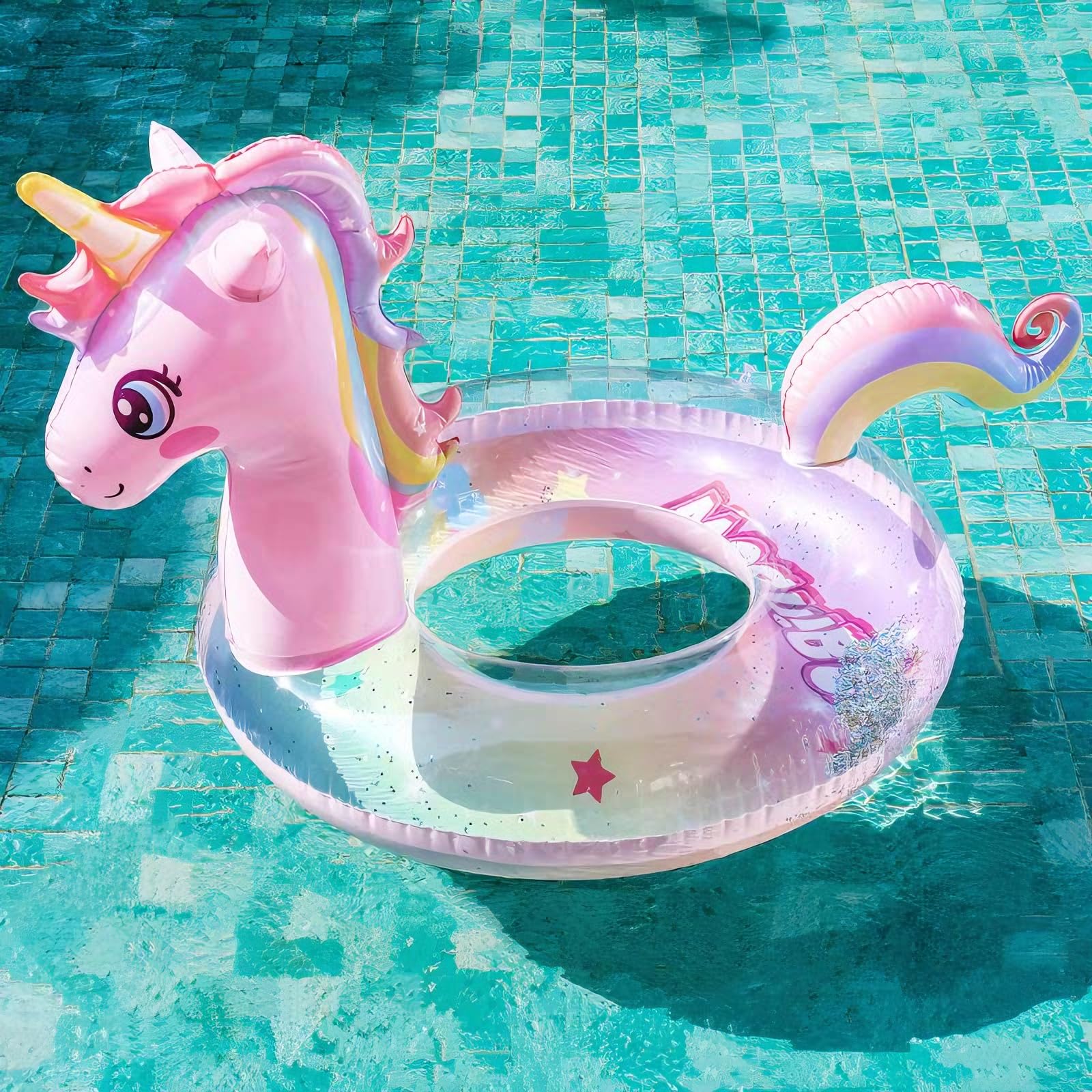 夏休みに大活躍!ユニコーン浮き輪で癒しの水遊び体験