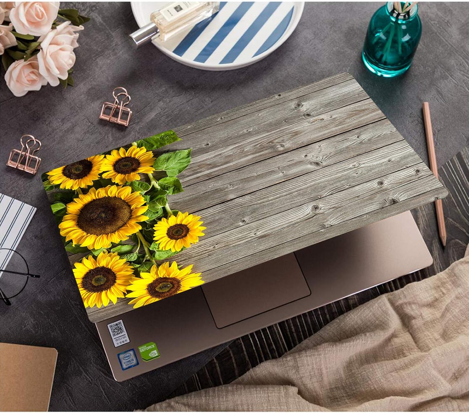 Funut for MacBook Air 13 inch Case 2021 2020 2019 2018 Release M1 A2337/A2179/A1932, MacBook Air M1 Case, Plastic Hard Shell Case & Keyboard Cover for MacBook Air 13.3 inch,Sunflower