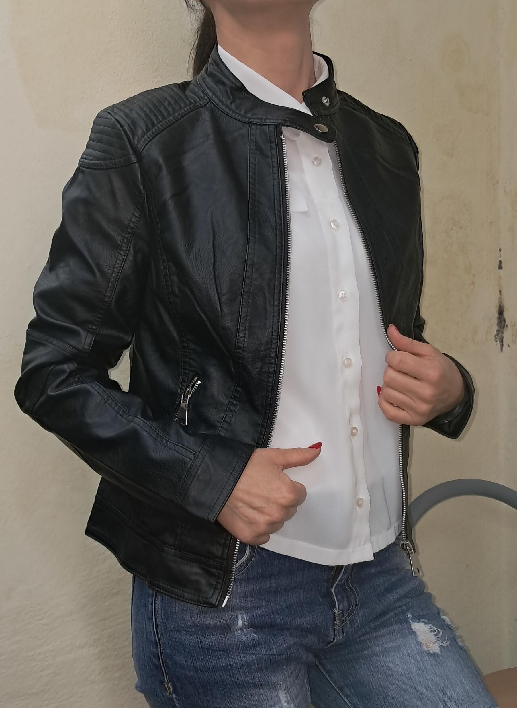 Fantasy Chiodo Giacca Giacchetto Giubbino Giubbotto Corto Slim Avvitato Aderente Finta Pelle Ecopelle Skin Donna Ragazza