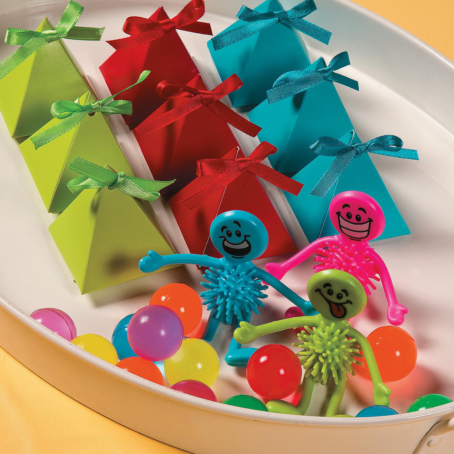 デニムリメイク☆クッションチャーム•Candyタイプ☆SMILE☺☆3個セット Amazon.com: Fun Express Neon Smile Face Bendable Porcupine Toys