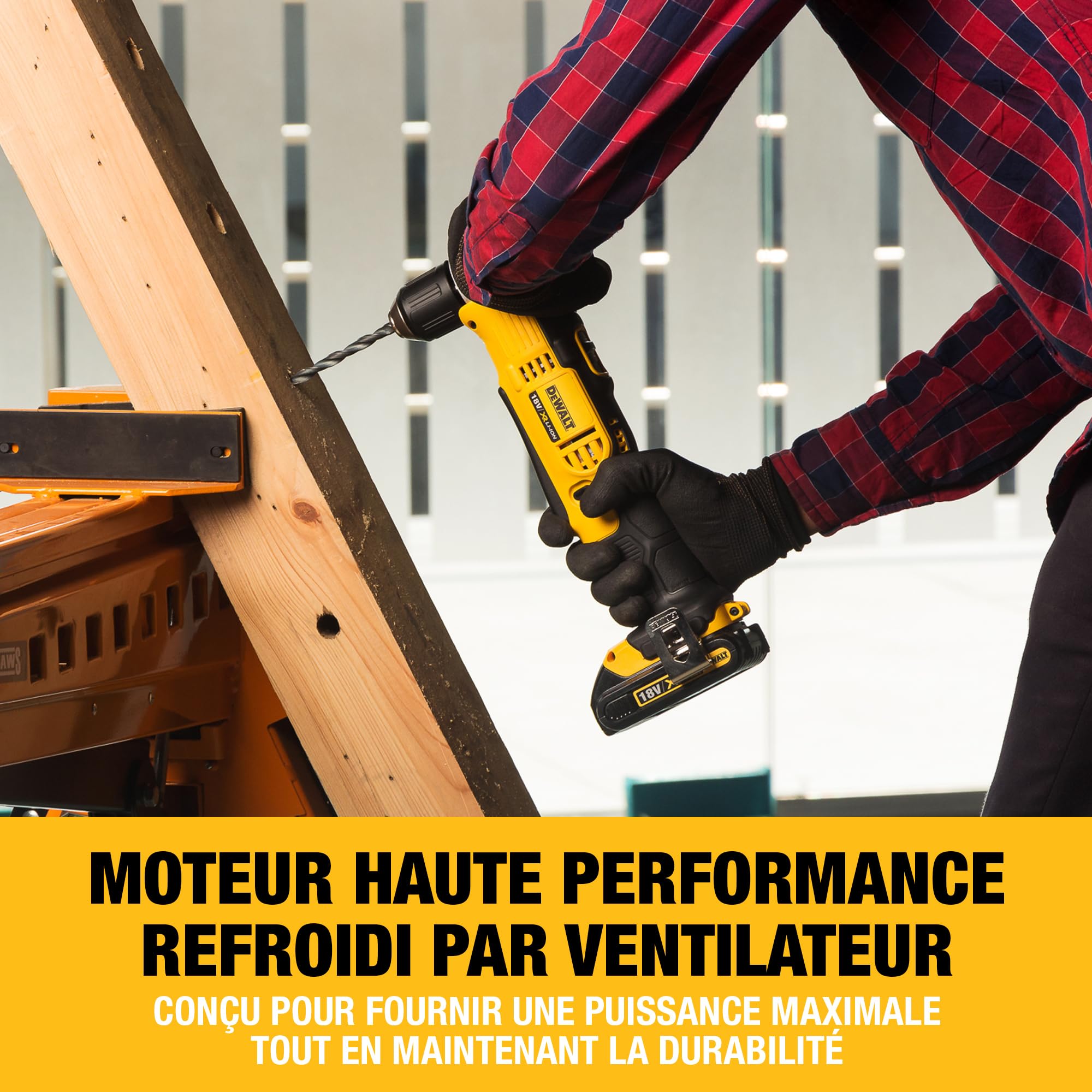 DEWALT - Perceuse d'angle XR 18V avec porte-embout, crochet de ceinture, sans batterie, DCD740N-XJ