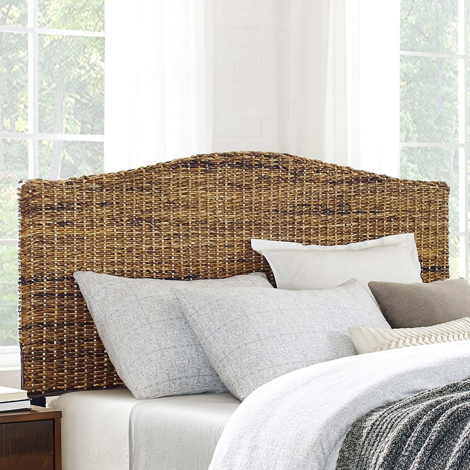 HomeStock Island Oasis Headboard with Banana Leaf Weave, Arched headboard, Matte Black Finished Feet, Easy Assemble, Bed Frame Mountable, Arched Headboard King