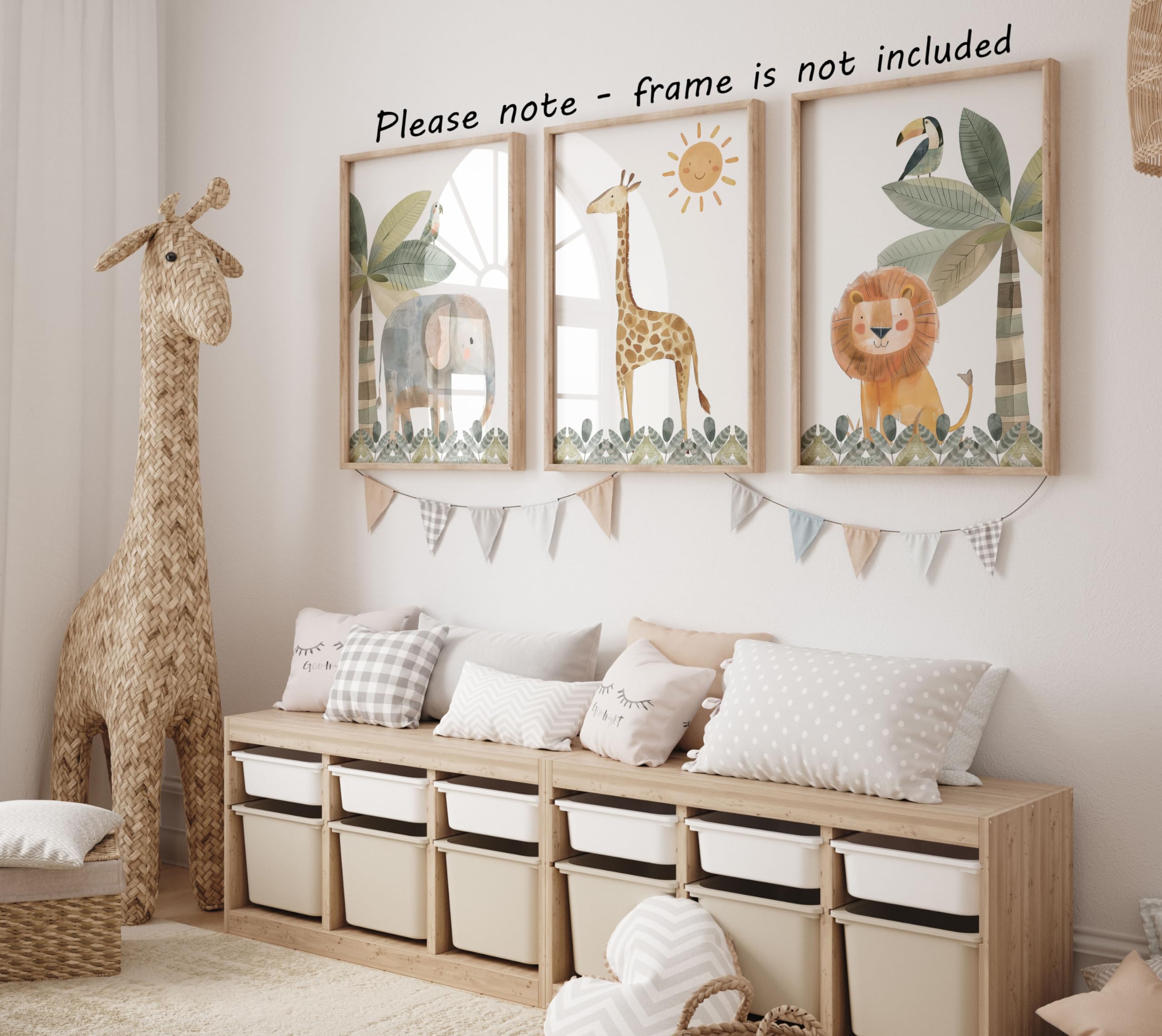 Eviepops Prints Quadri Cameretta Safari – Set di 3 Stampe Animali Acquerello Elefante, Giraffa, Leone Toni Neutri Decorazione Parete Bambini e Sala Giochi (A3)