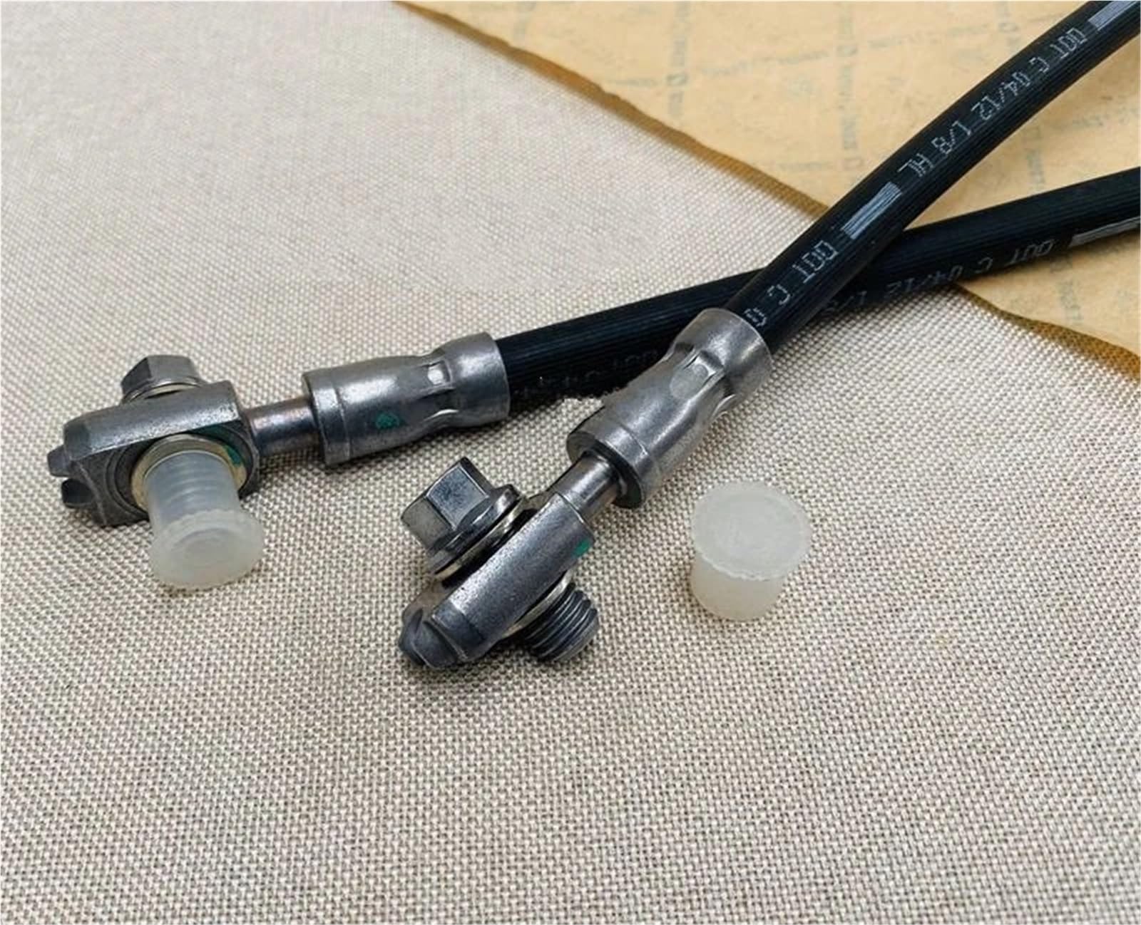Do Beetle Do Golf 4 MK4 Do Bora Do A3 Do seat octavia Leon Toledo 2 szt. Przewód przewodu hamulcowego przedniego rura hamulcowa