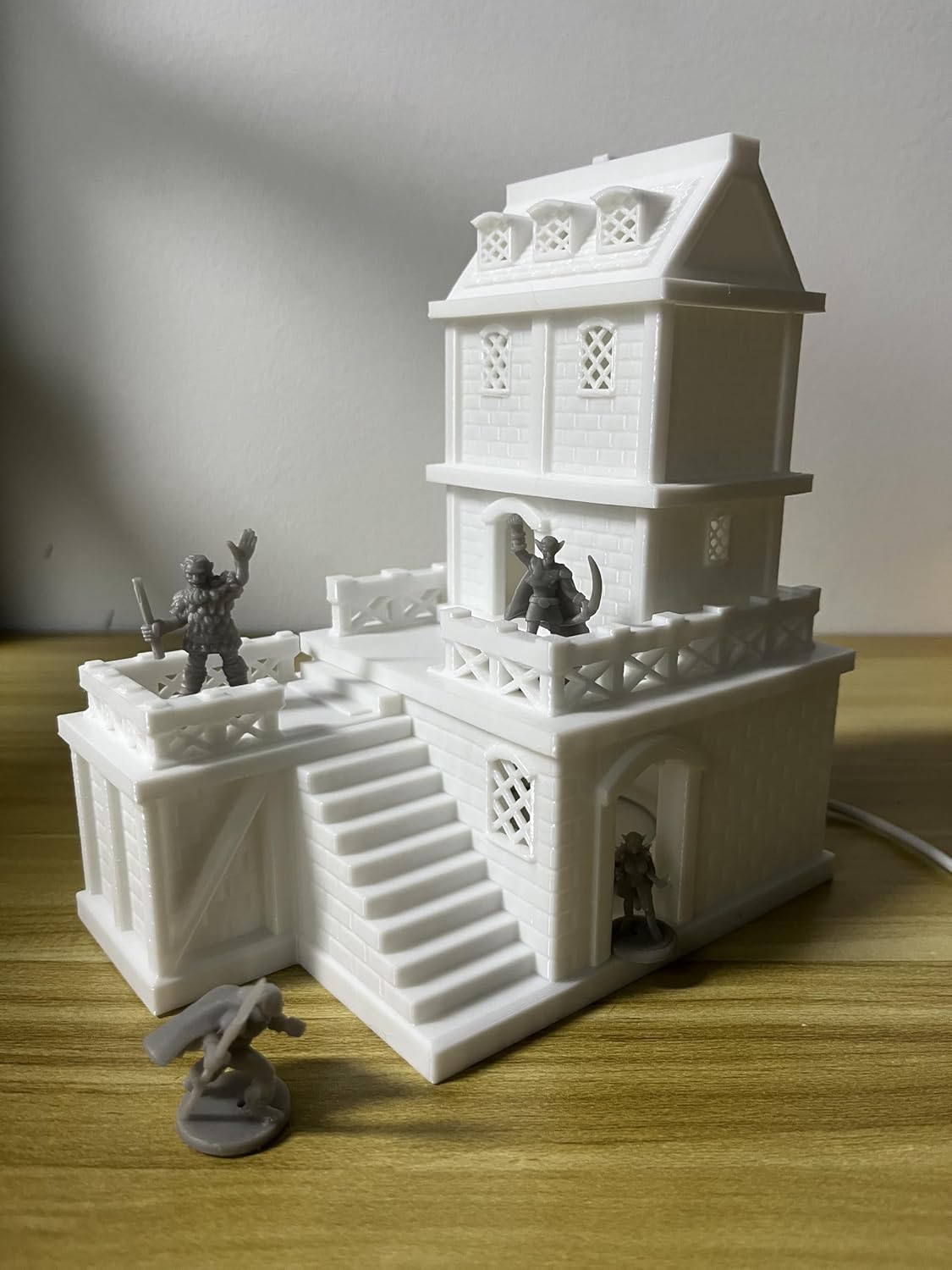 HAUTICO Lightable Medieval Miniature Building Gothic Architecture LED Lamp Tabletop Diorama MH001