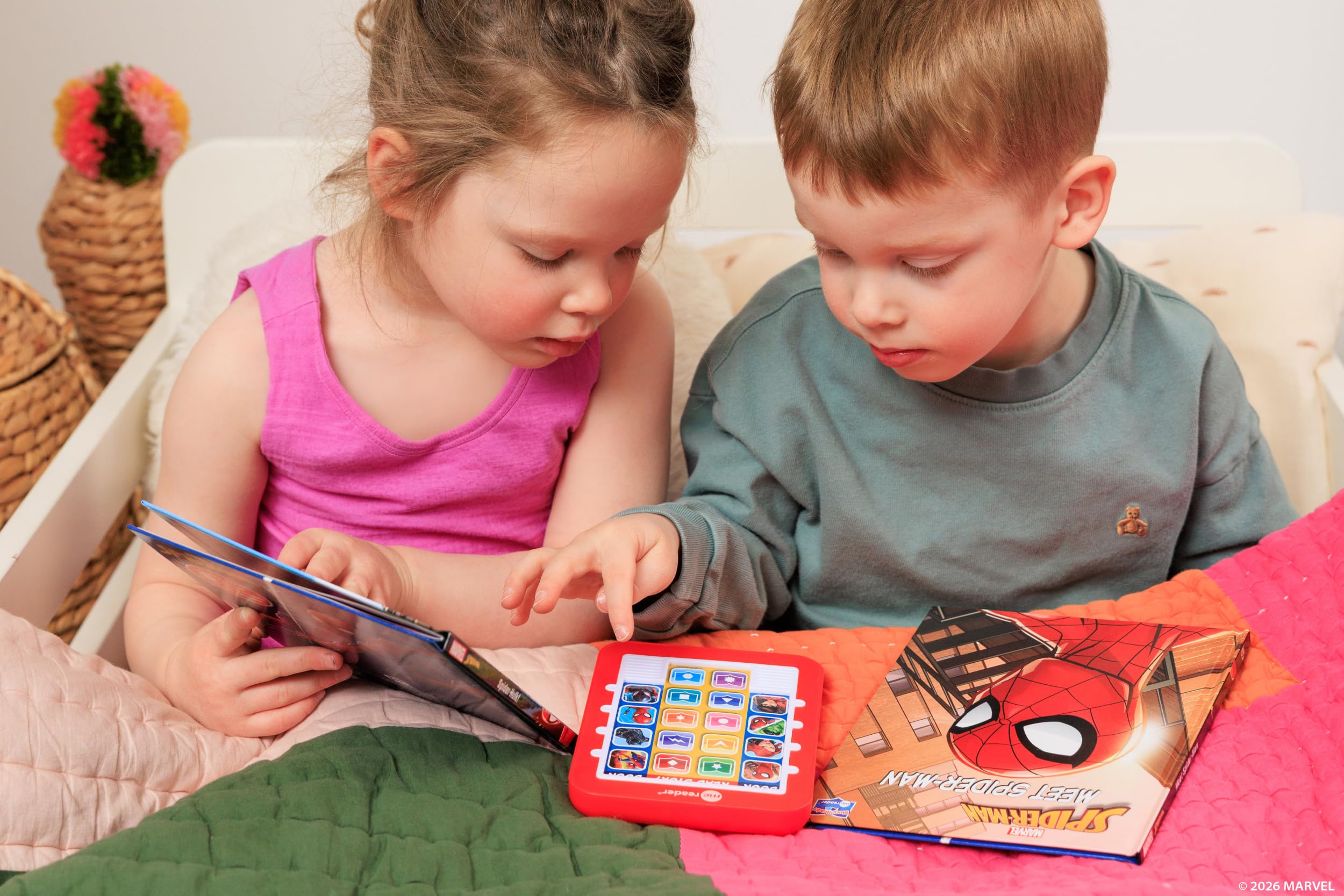 Marvel - Spider-man Me Reader Electronic Reader and 8 Sound Book Library - PI Kids: 1