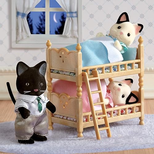 Miniatura 31 de Calico Critters Persian Cat Family - Juego de 4 figuras coleccionables para niños a partir de 3 años