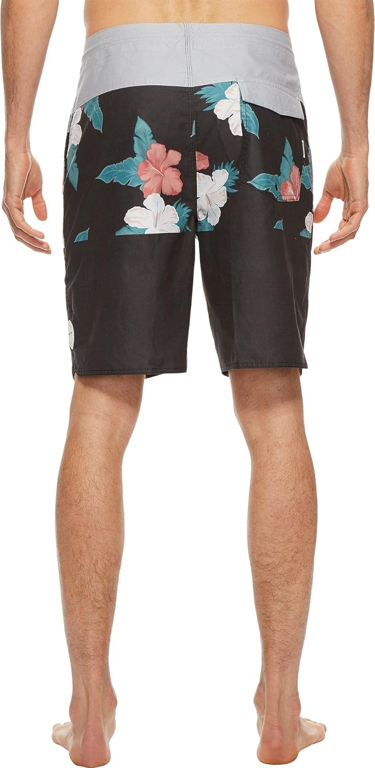 Rip Curl Men's Standard Treehouse Layday Boardshort