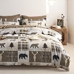 Wake In Cloud - Rustic Duvet Cover Set, Camping Christmas Farmhouse Western Patchwork Plaid Holiday Lodge Cabin RV Outdoor Wildlife Theme Bedding, 3-Piece, Burgundy Black, Queen Size