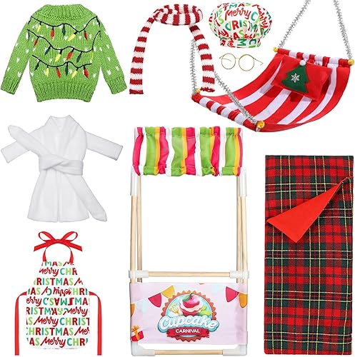 Hicarer Juego de 9 accesorios de muñeca de Navidad con soporte de dona, saco de dormir, suéter, albornoz, delantal, sombrero de chef, bufanda,