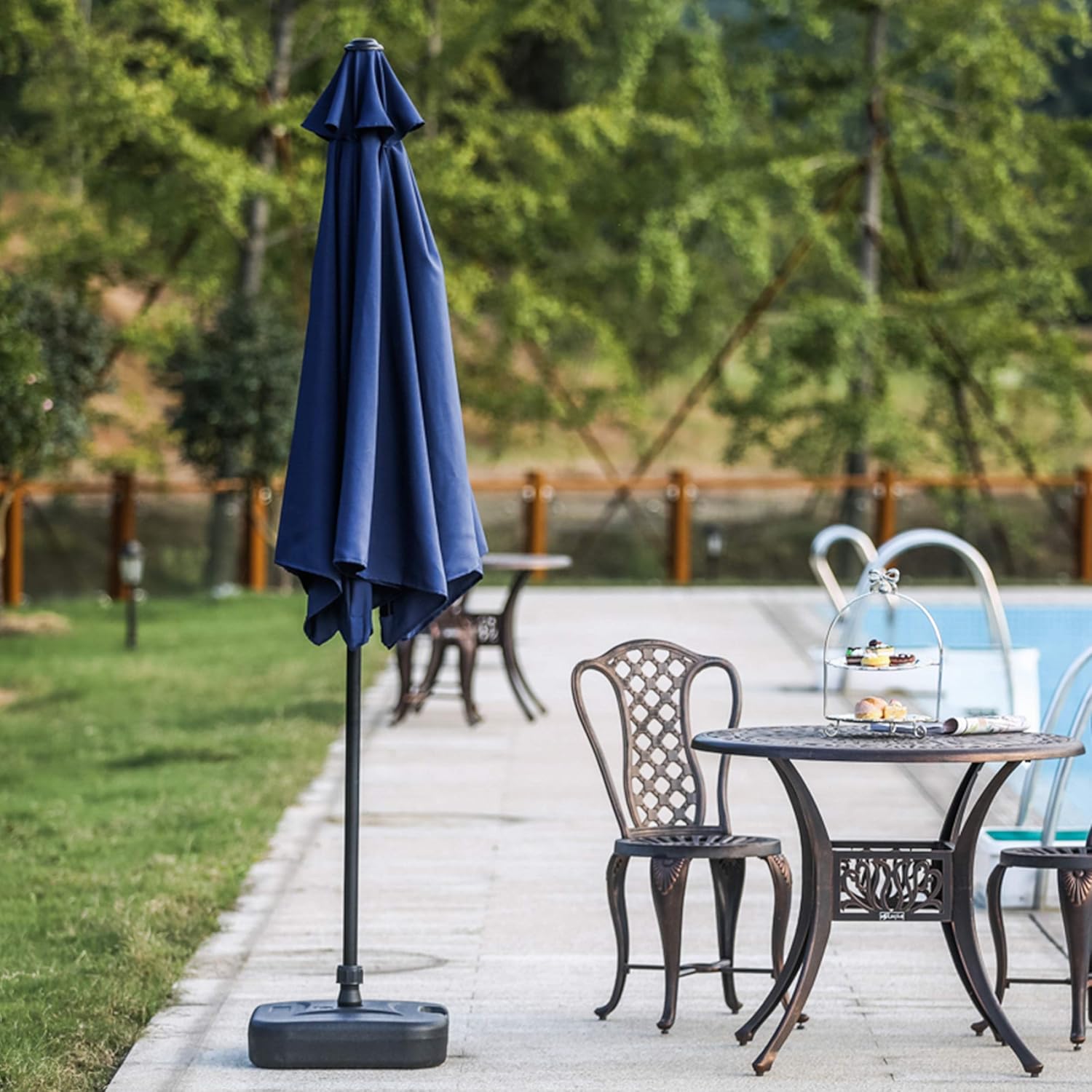 LOKATSE HOME Table Outdoor Market Patio Umbrella, 9 Feet Garden Umbrella with Crank, 6Ribs (Blue)