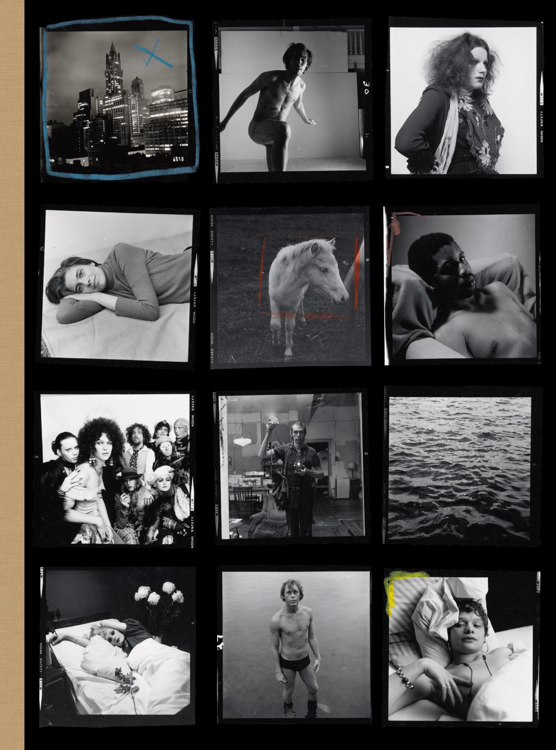 Hujar:Contact