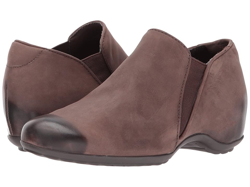 

Walking Cradles Keaton (Brown Distressed Burnished Leather) Women's Pull-on Boots