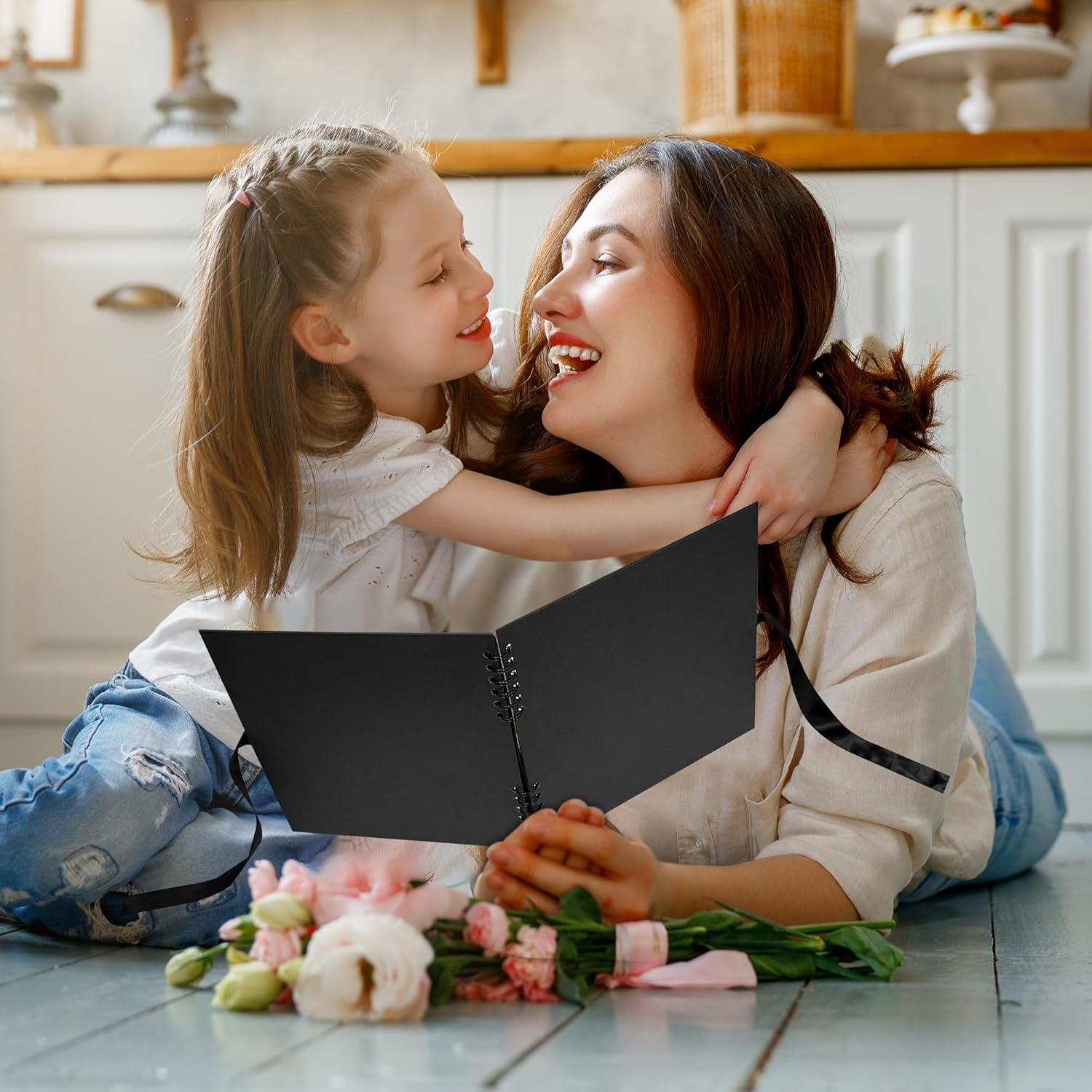 Vienrose 8x8 Inch Scrapbook Album, Small Photo Album DIY Scrapbook Black Thick Kraft Paper Memory Book, Scrap Book Photo Albums for Couple Baby Wedding Family