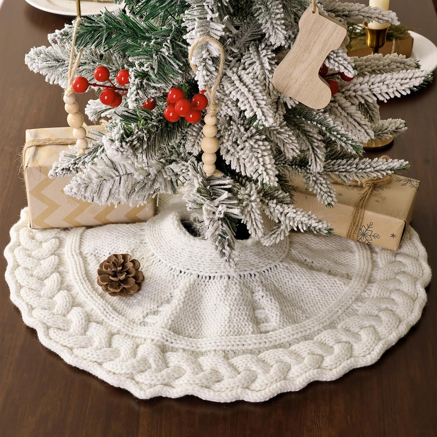18 inch Christmas Tree Skirt: Mini Tree Skirt for Pencil Tree, Diamond Edge Knit Cream White Tree Skirt for 3ft Tree, Vintage Tree Skirts, Rustic Farmhouse Christmas Decorations
