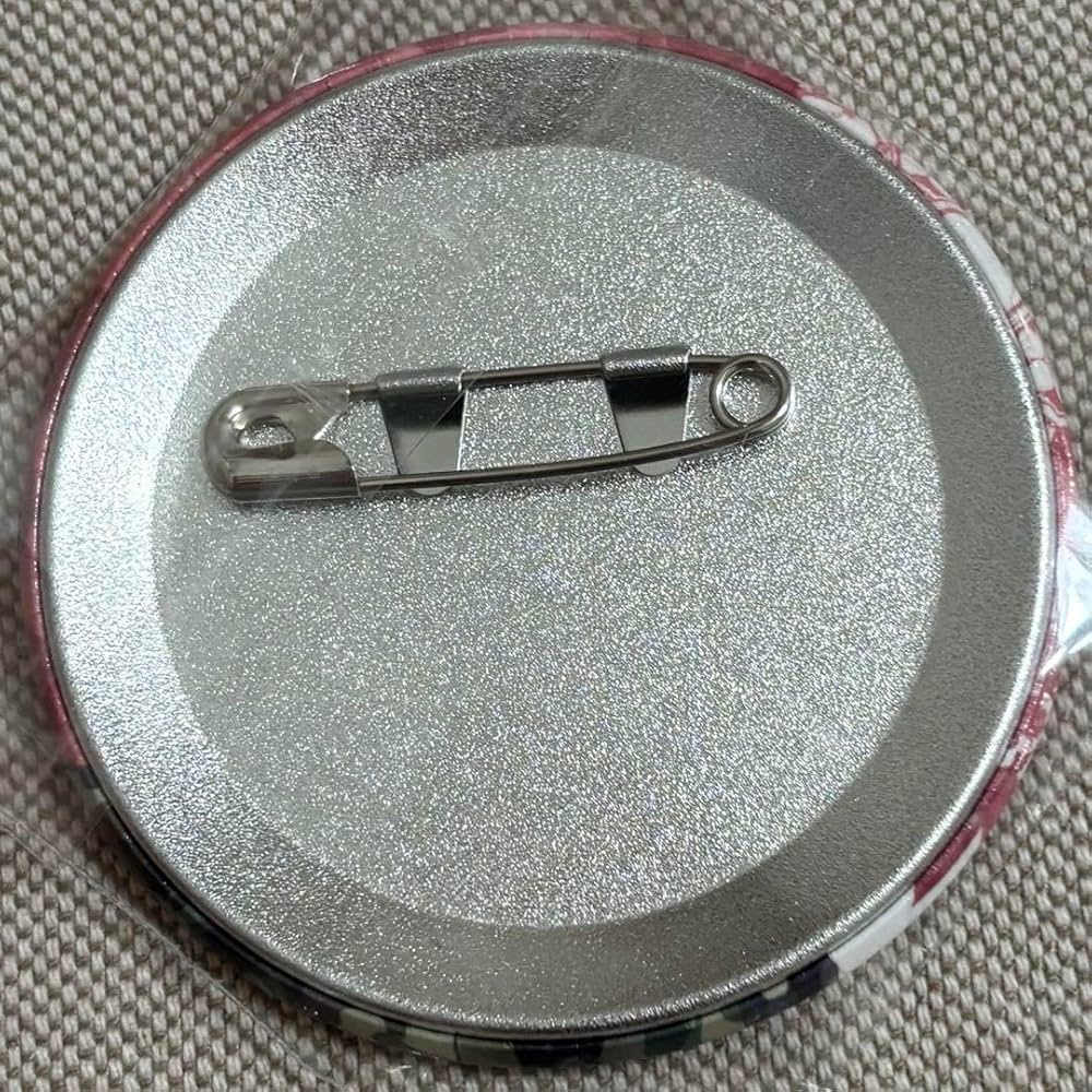 Amazon.co.jp: 銀魂 サバイバルゲーム サバゲー 缶バッジ 神楽