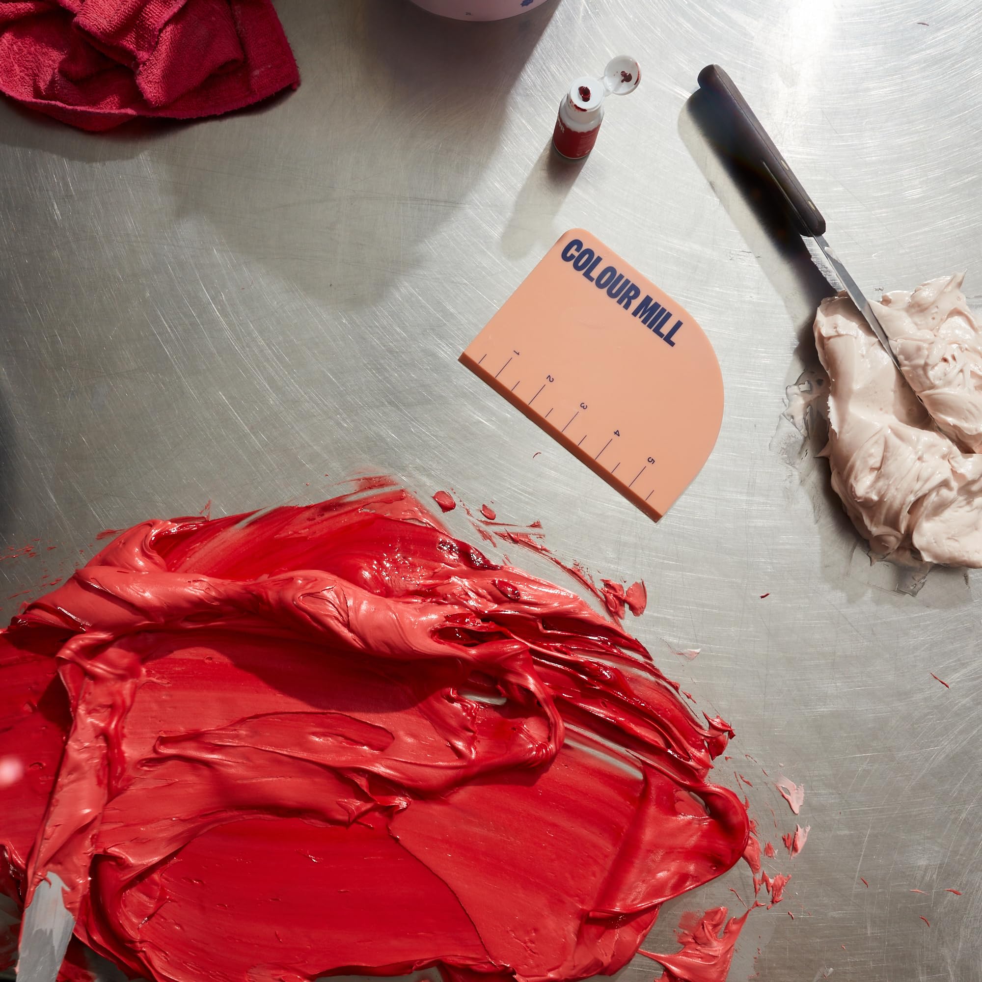 Colour Mill Acrylic Serial Scraper: Dough Scraper, Cake Smoother - 15 cm, Coral, 6 Inch - Image 4