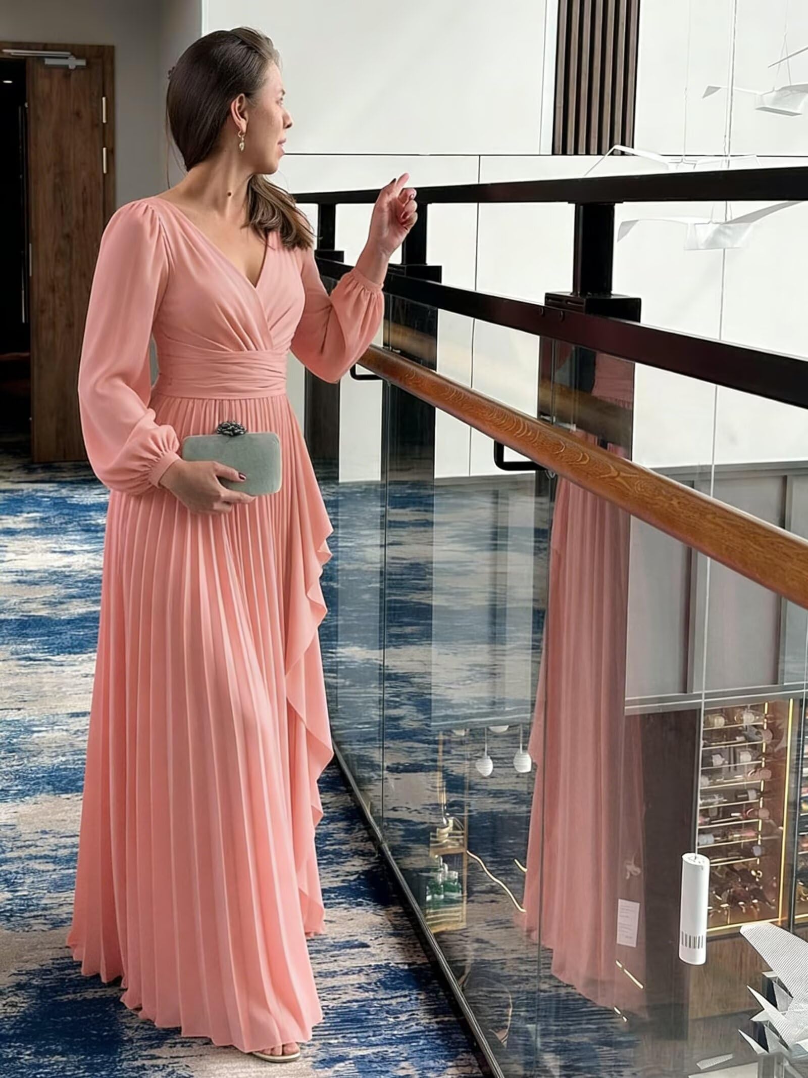 HUINI Langes Ärmel Plissiertes Brautjungfernkleid Chiffon V-Ausschnitt A-Linie formelles Abendkleid mit Taschen