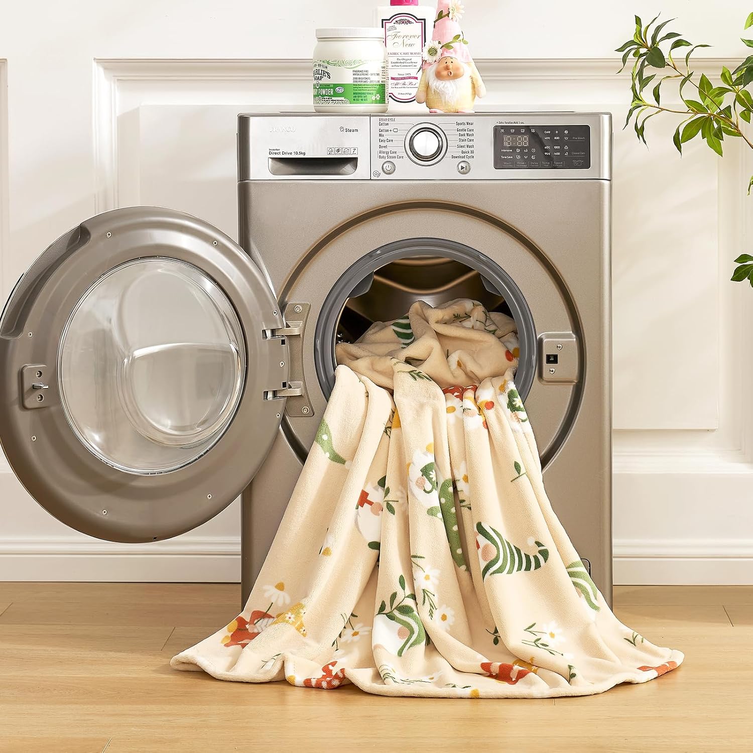 Cozy Bliss Gnome Spring Throw Blanket - Garden Daisy Floral Design, Warm MilkyPlush Throw Blankets, Ultra Soft Cozy Blankets for Couch, Sofa and Bed, Beige, 50X60inches - Image 7