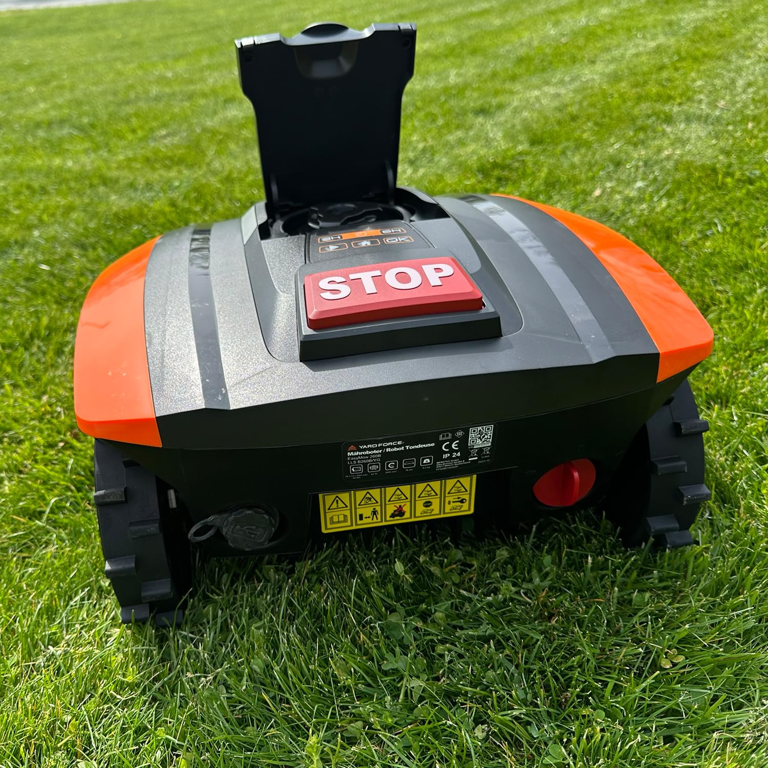 YARD FORCE Rasenmähroboter Easymow 260B & AR SH02-EU Plus Mähroboter-Garage