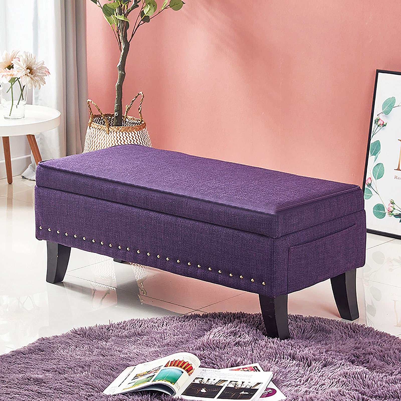Banc de rangement pour salon moderne permettant de cacher le désordre et de s'asseoir