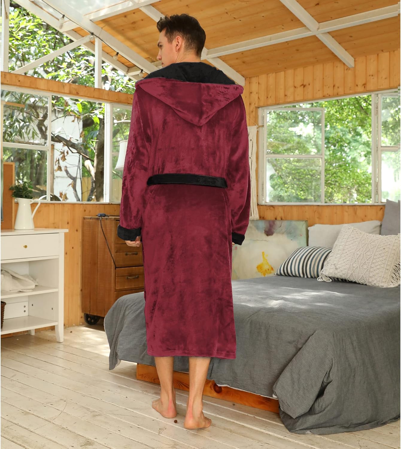 U2SKIIN Mens Hooded Robe, Plush Robes for Men Long Fleece Bathrobe - Image 2
