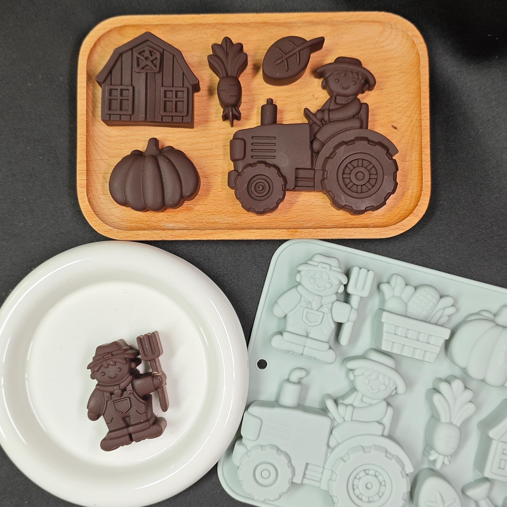 Stampo In Silicone Trattore 2Pcs Stampo Silicone Trattore Antiaderente Stampi Per Torta 3D Stampi Tema Agricolo per Cioccolato Biscotto Cubetto Di Ghiaccio (Fattoria, 20x15x2cm)