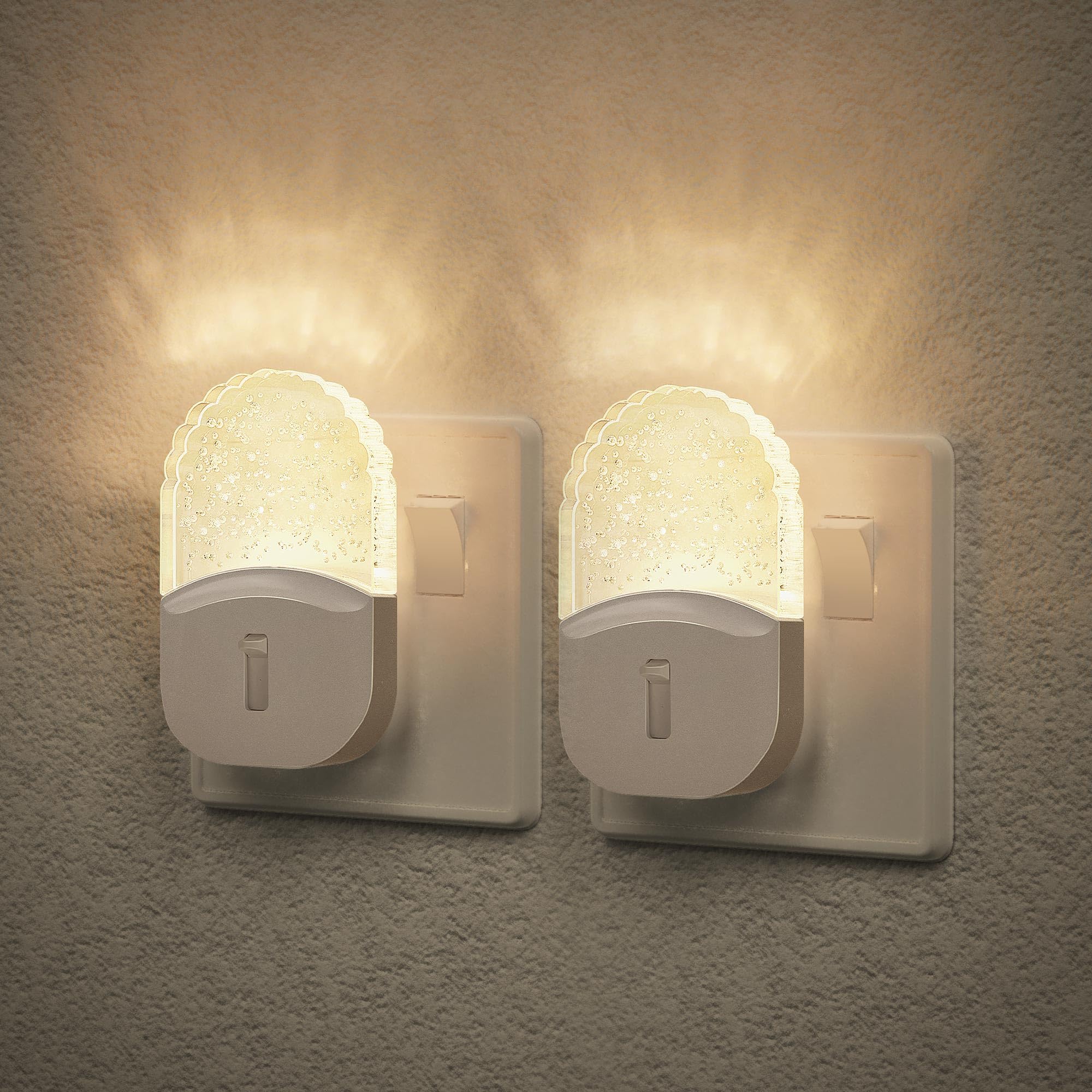 Techgomade Night Light Plug in Wall with Dusk to Dawn Photocell Sensor, Dimmable 0-100 LM, Warm White 3000K, 0.5W Low Energy