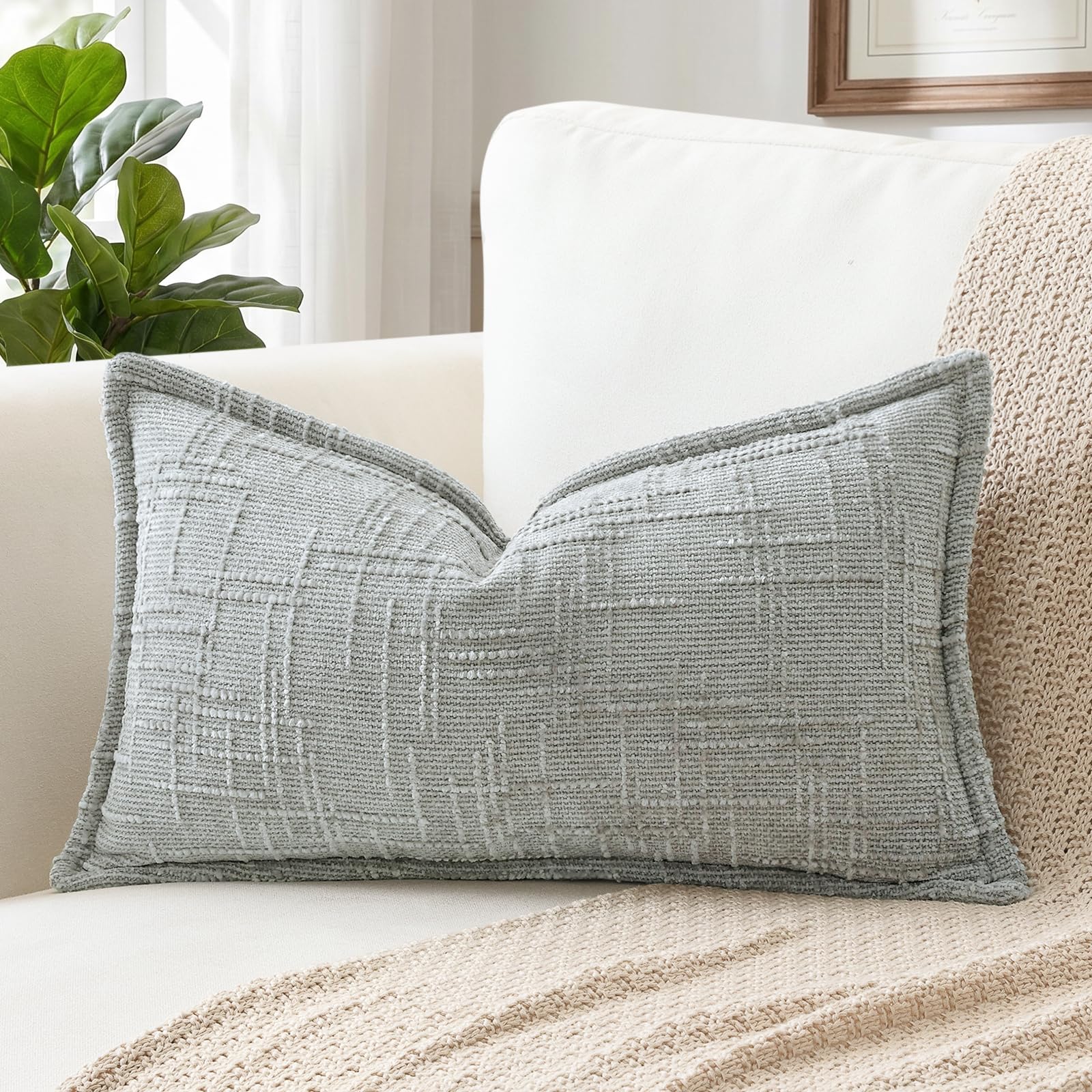 Sungeek Grey Chenille Textured Decorative Cushion Cover, Soft Cozy Bound Edge Design Cushion Case, Solid Farmhouse Lumbar Pillow Case for Couch Sofa Bed Living Room, 40x60cm