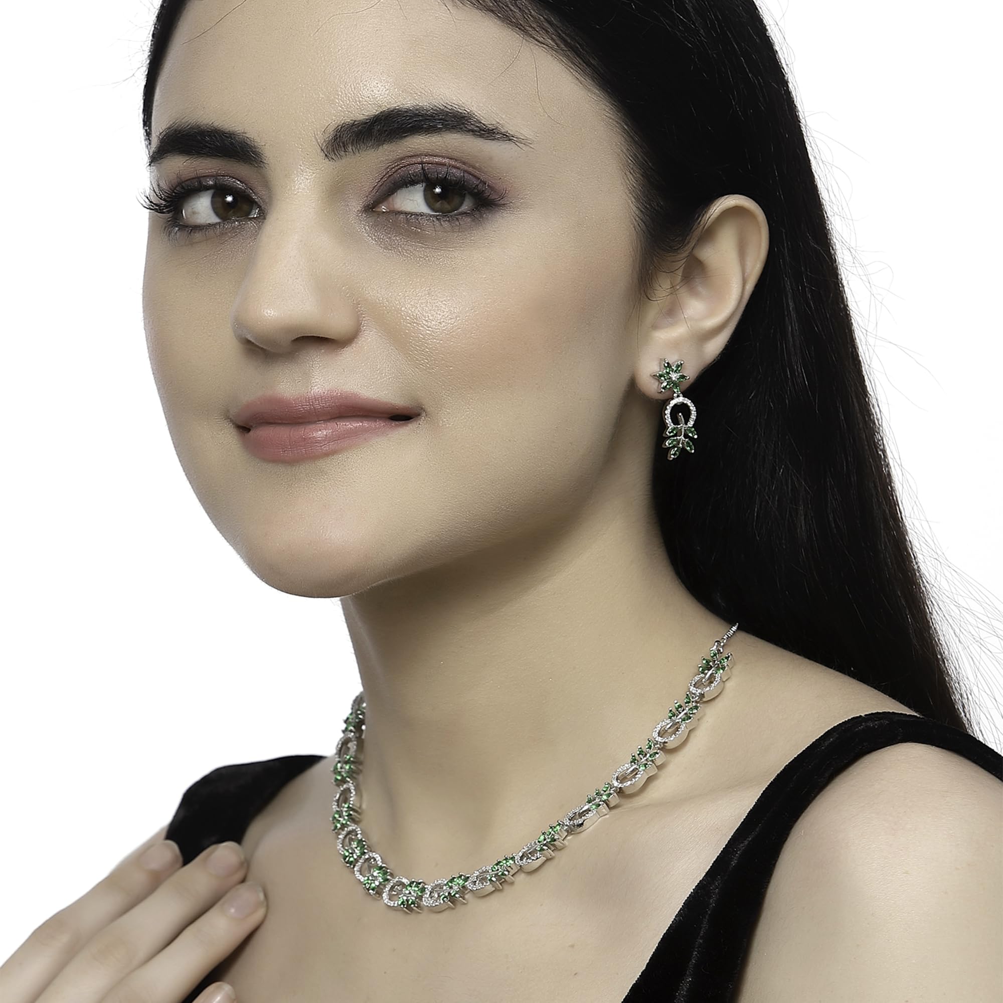 Rhodium-Plated Diamond Leaf Necklace Set